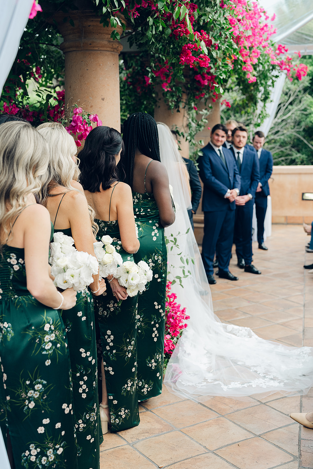 tropical wedding ceremony ideas