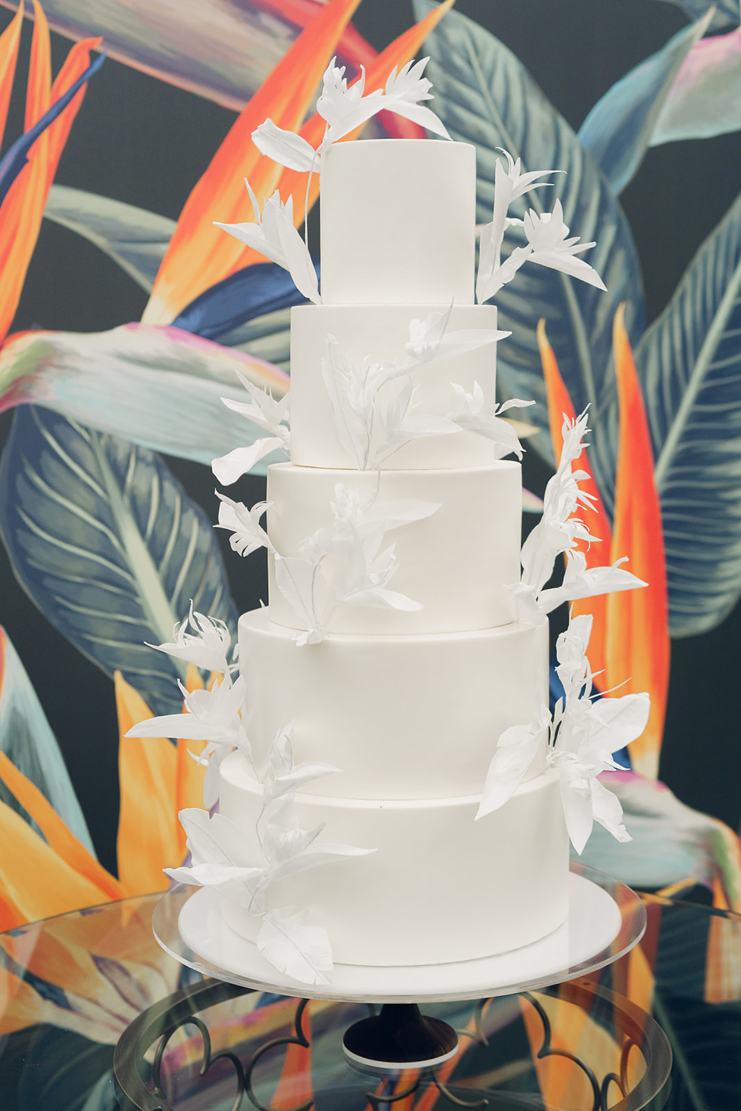bird of paradise inspired wedding cake