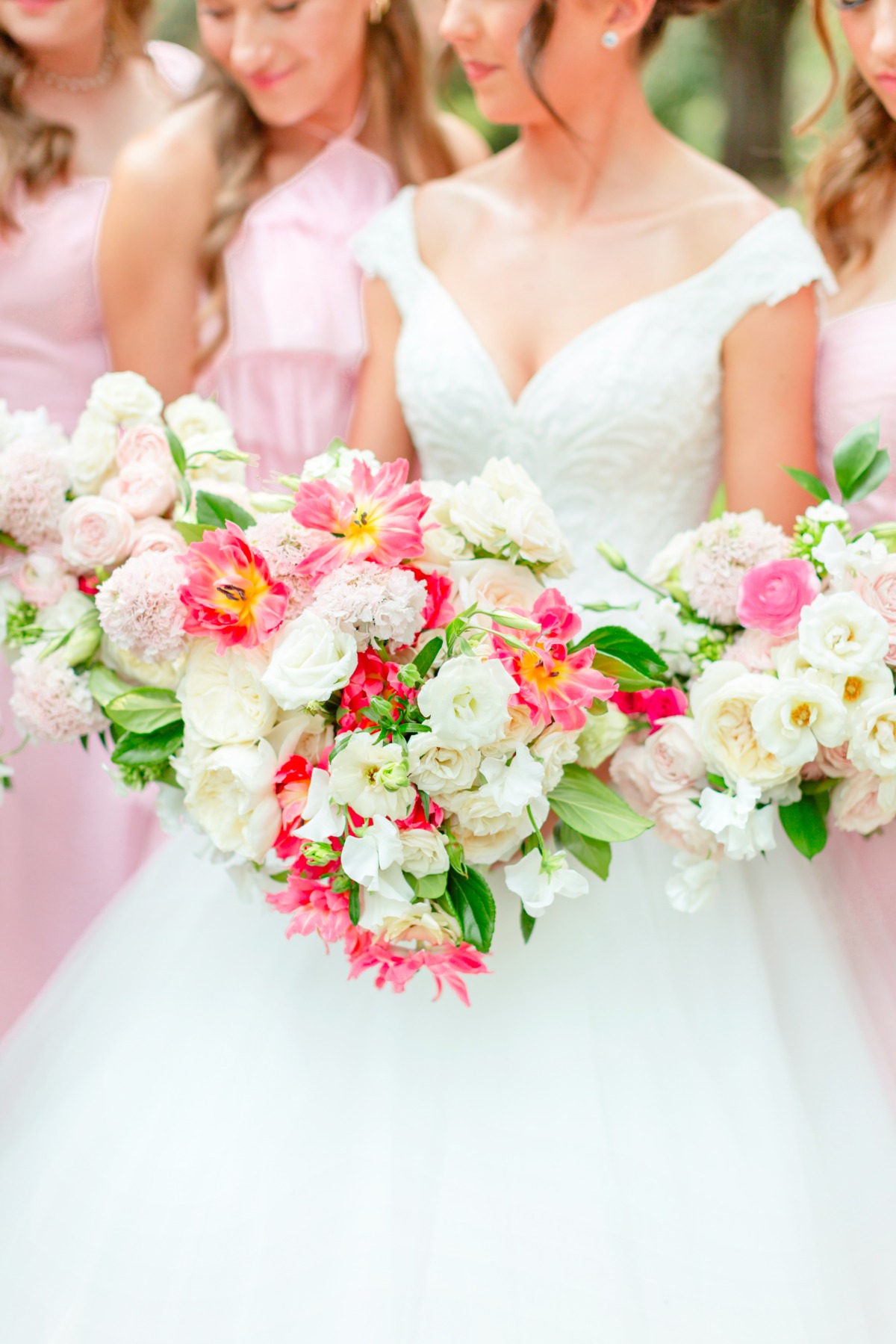 pink and ivory bridal bouquets