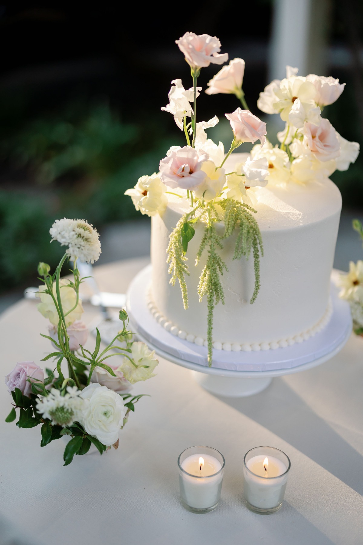 couple's only cake in pale pink and pistachio 
