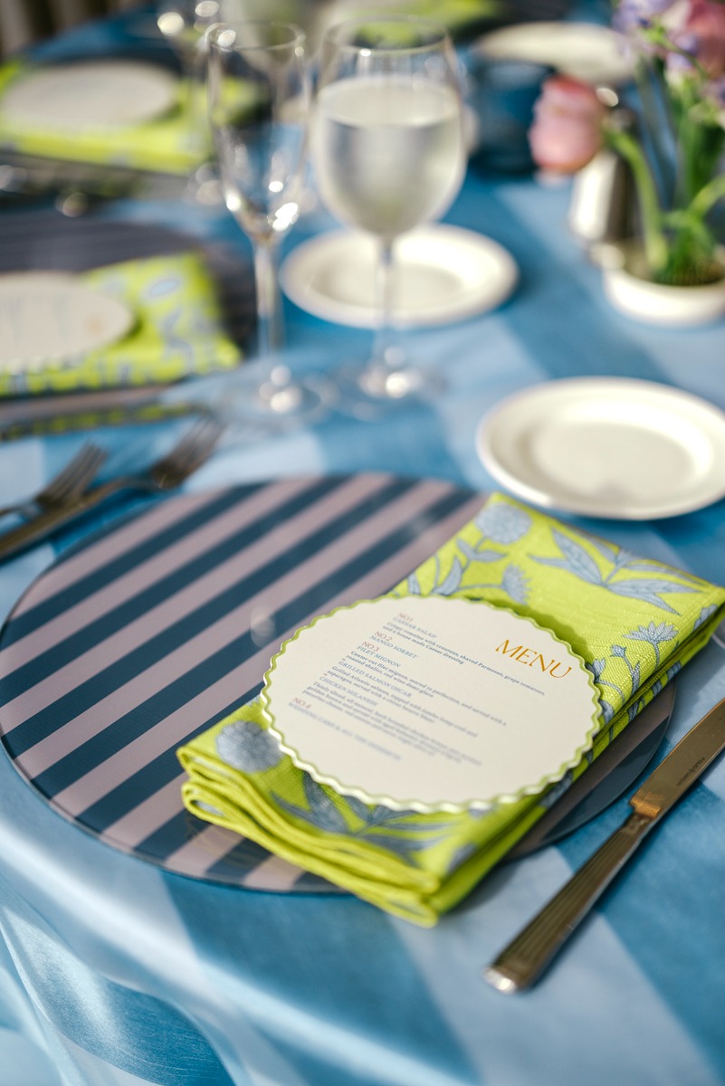 green and lavender wedding ideas