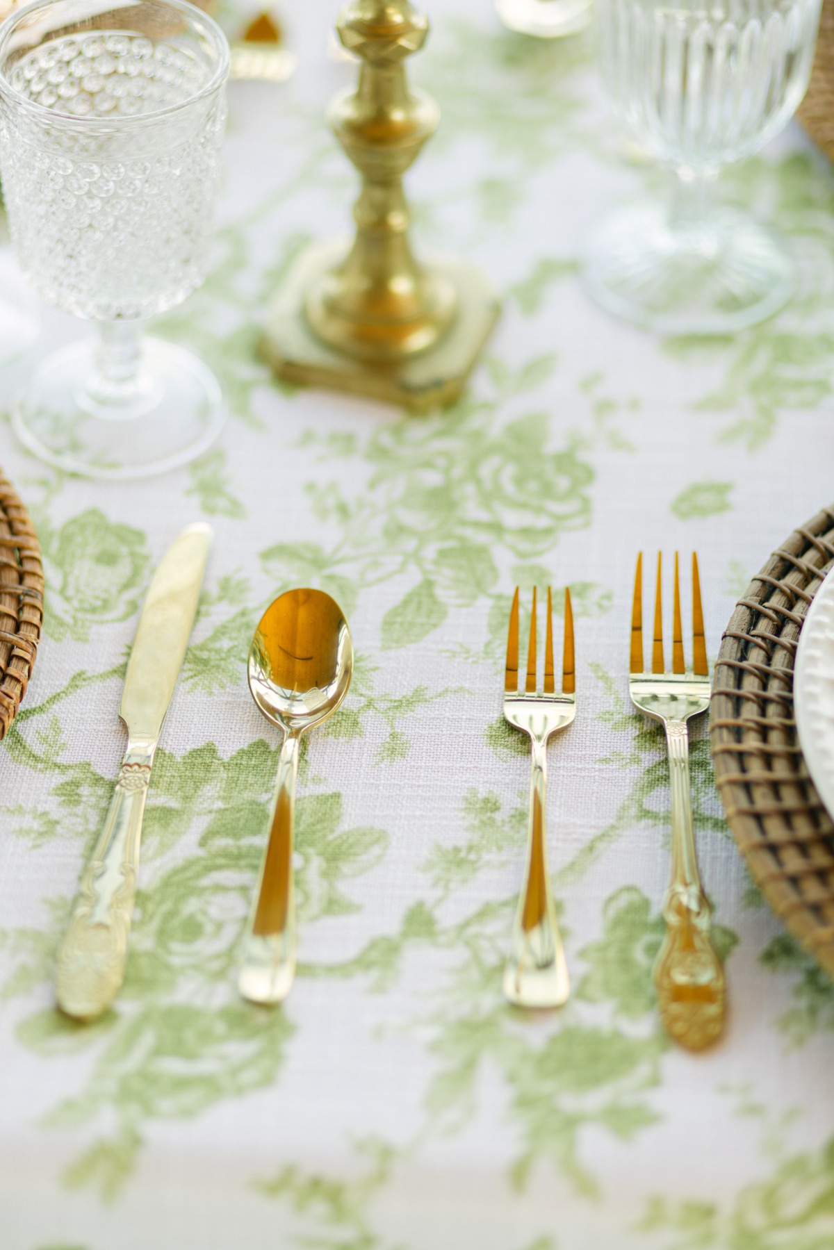 picnic inspired wedding reception