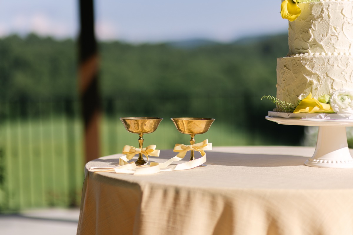cake table ideas for wedding