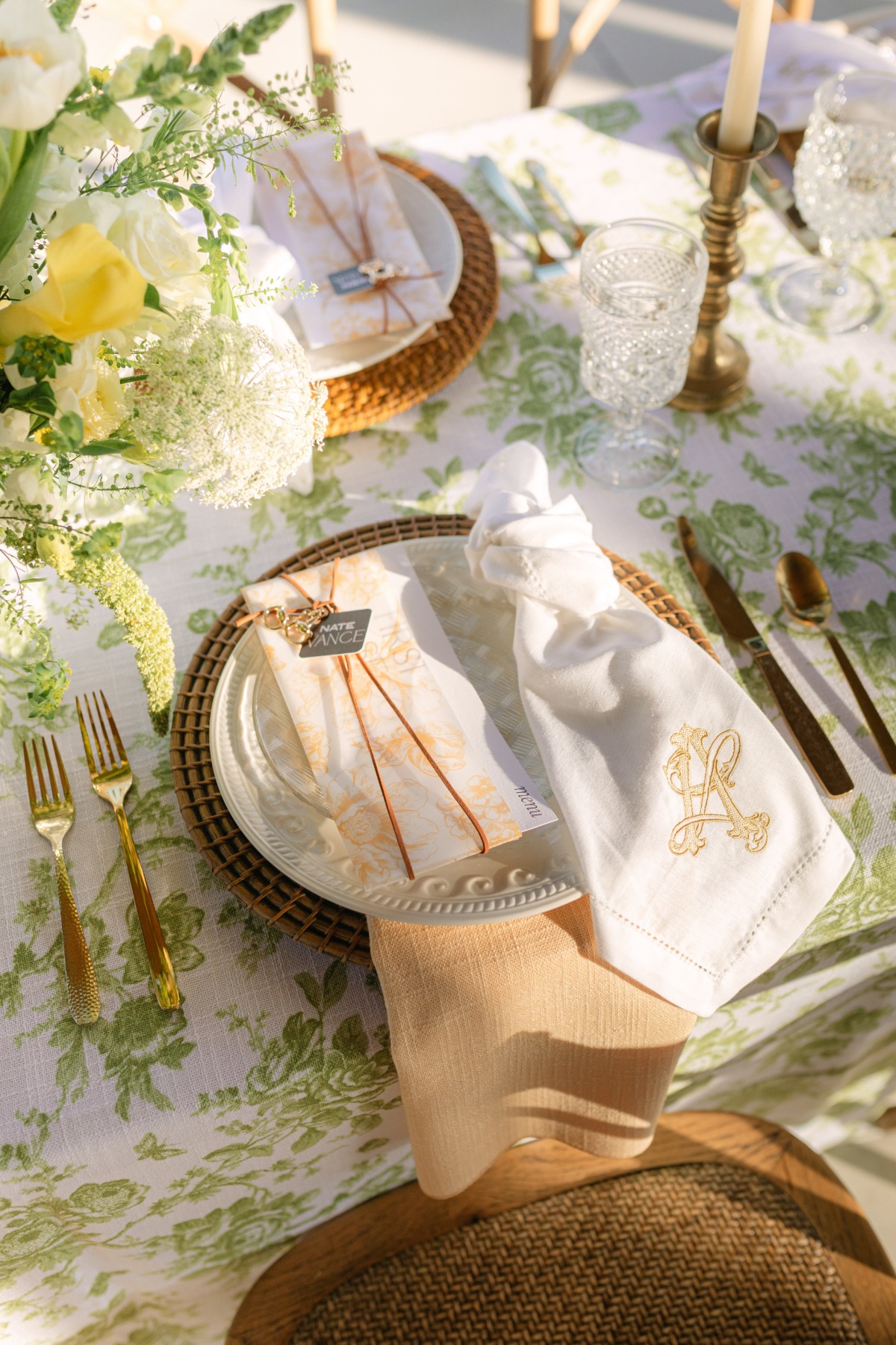embroidered napkins for wedding