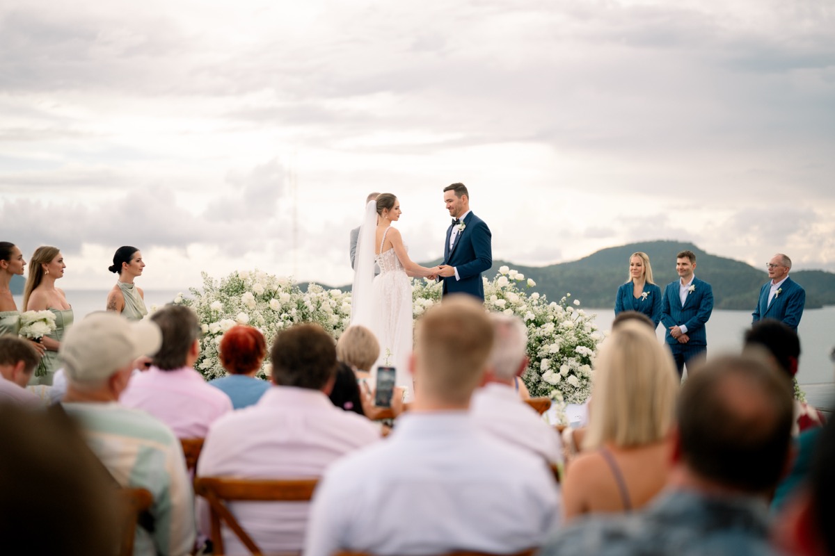 phuket-romance-julia-jon-19apr2025-sri-panwa-madiowphotography-26