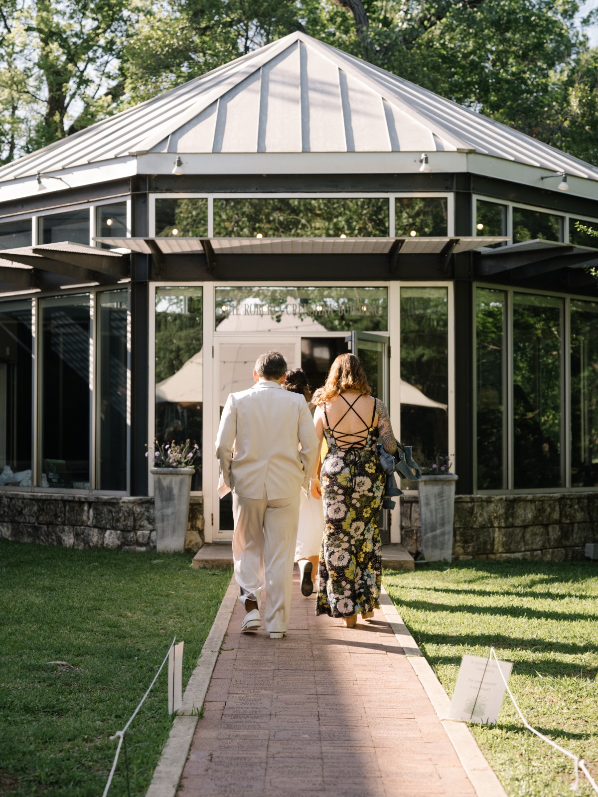 greenhouse wedding ideas