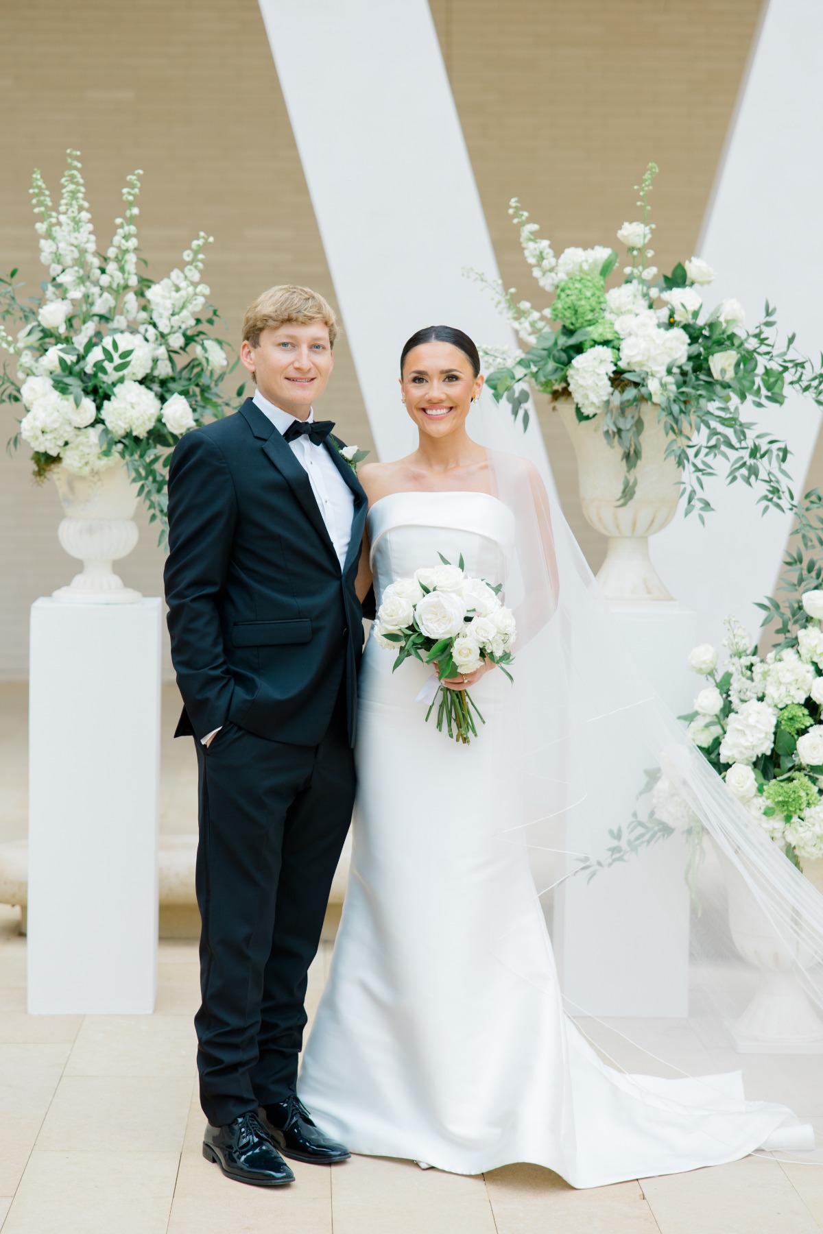 modern wedding inspiration in arkansas