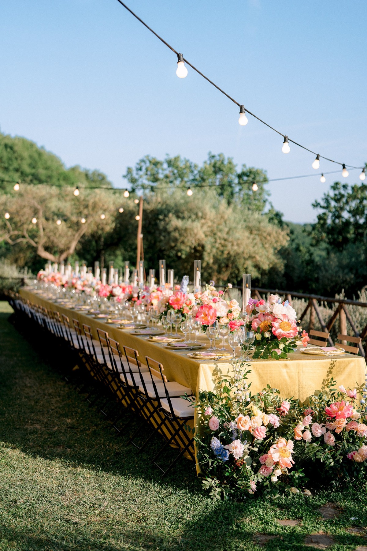 medium colorful centerpieces