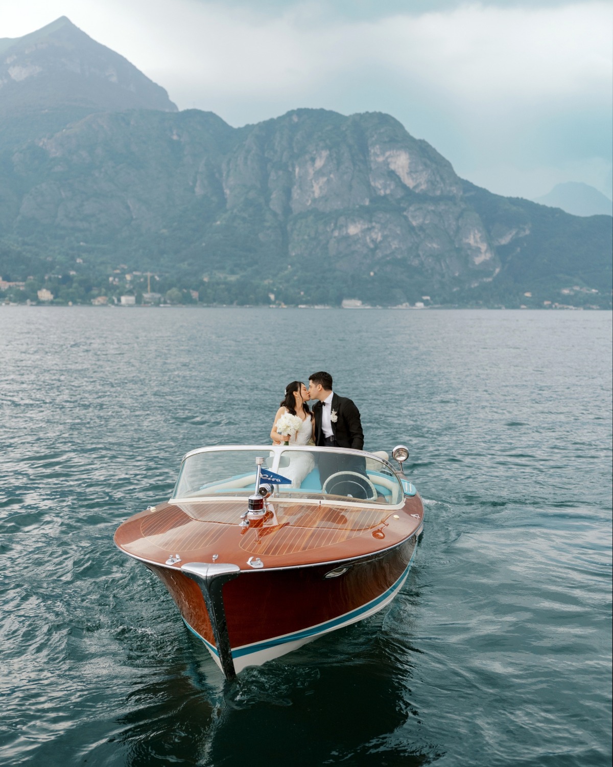 Lake Como wedding portraits