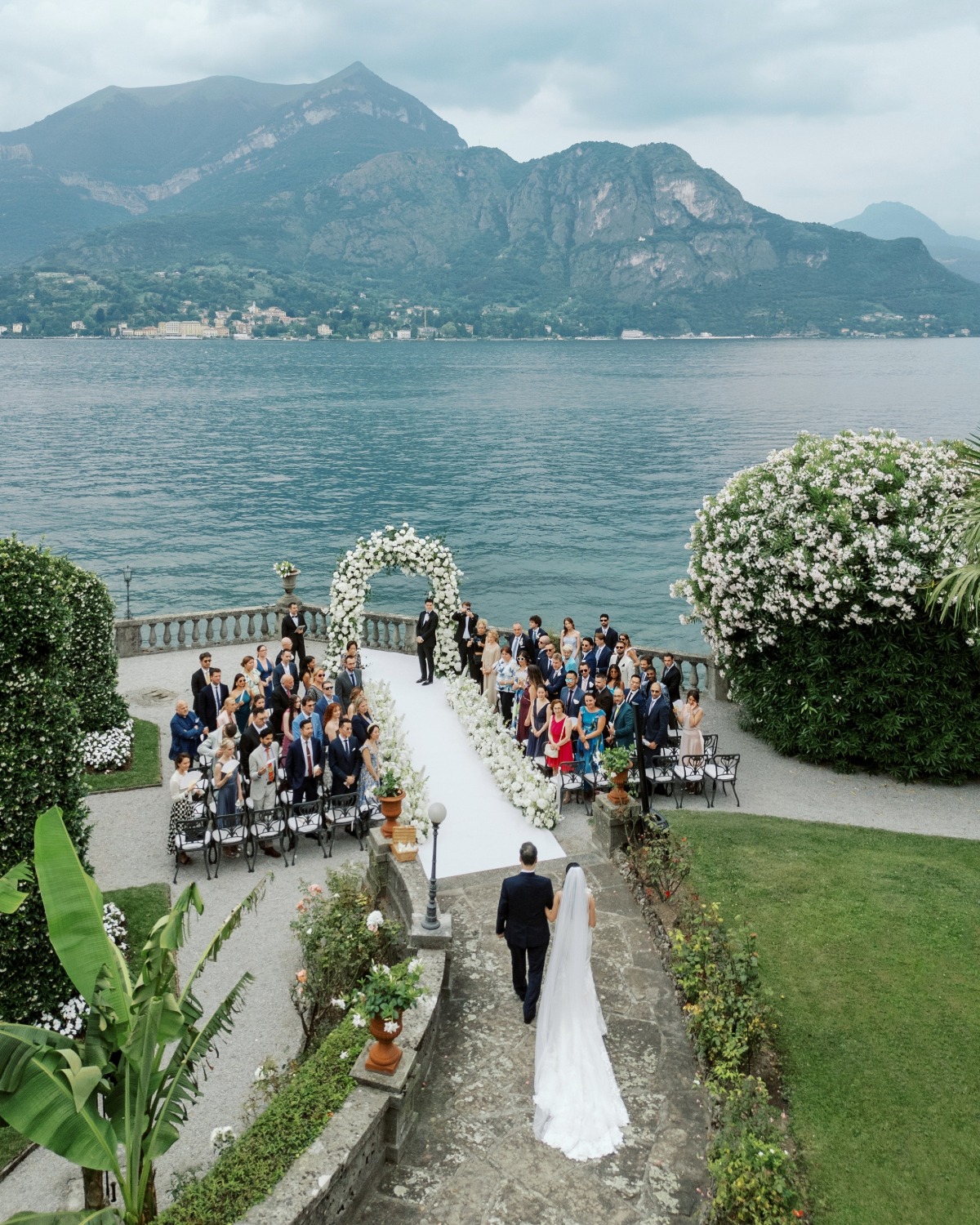 Lake Como wedding ceremony