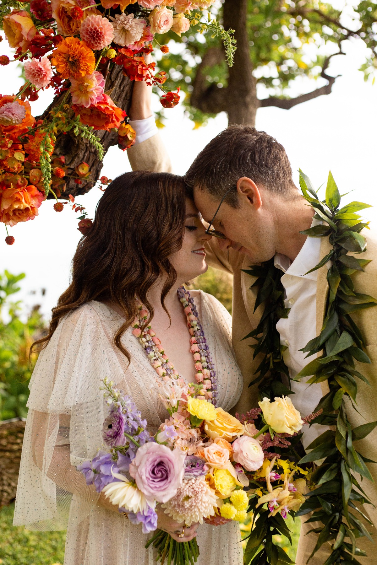 colorful wedding flower ideas