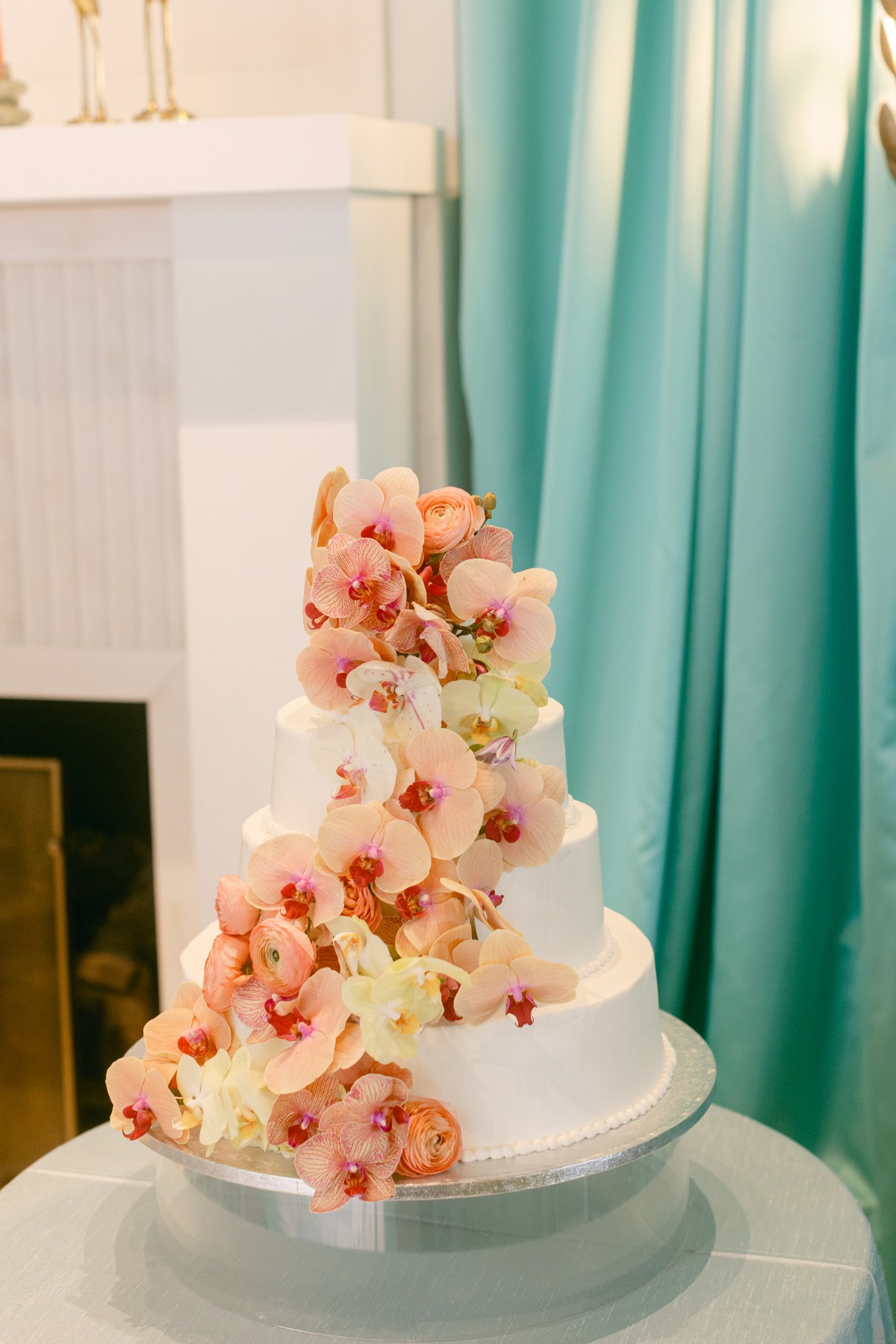 affordable and cute wedding cake ideas