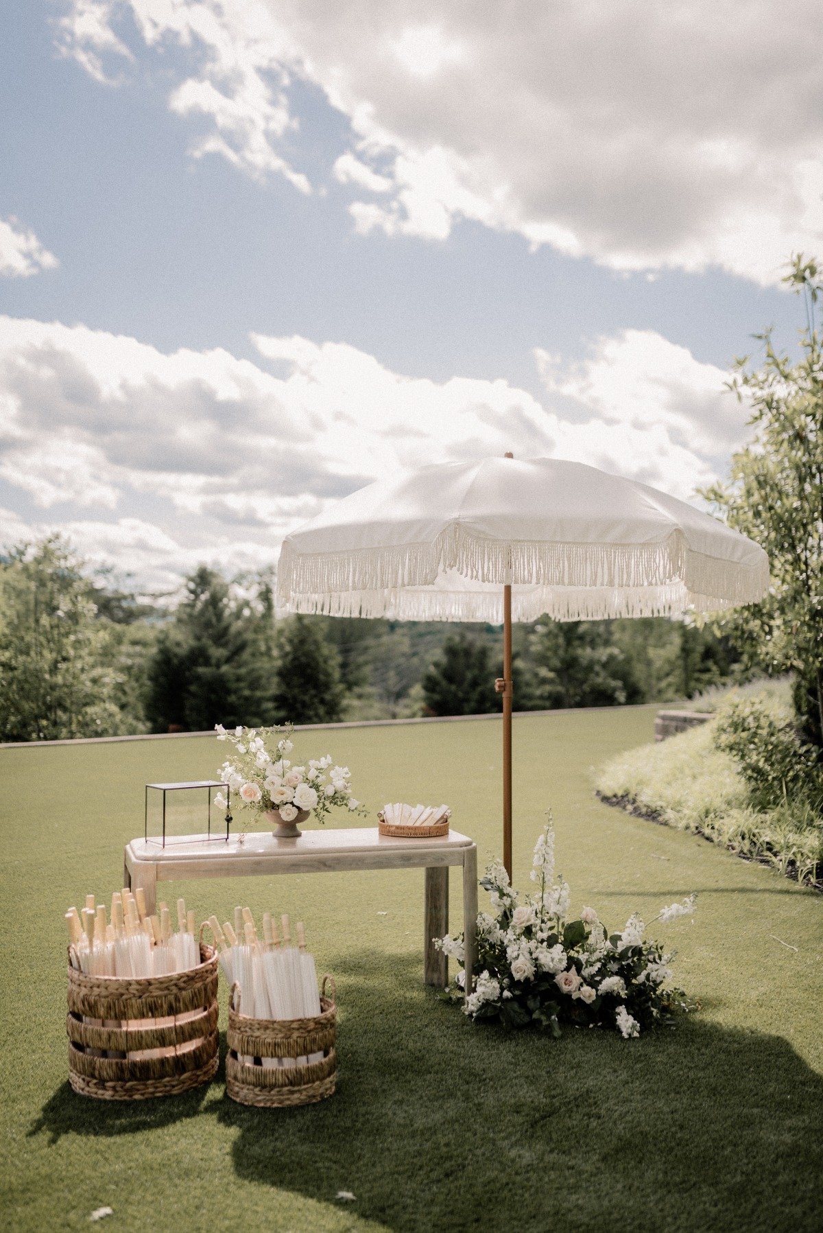 sunbrella with parasols for outdoor wedding