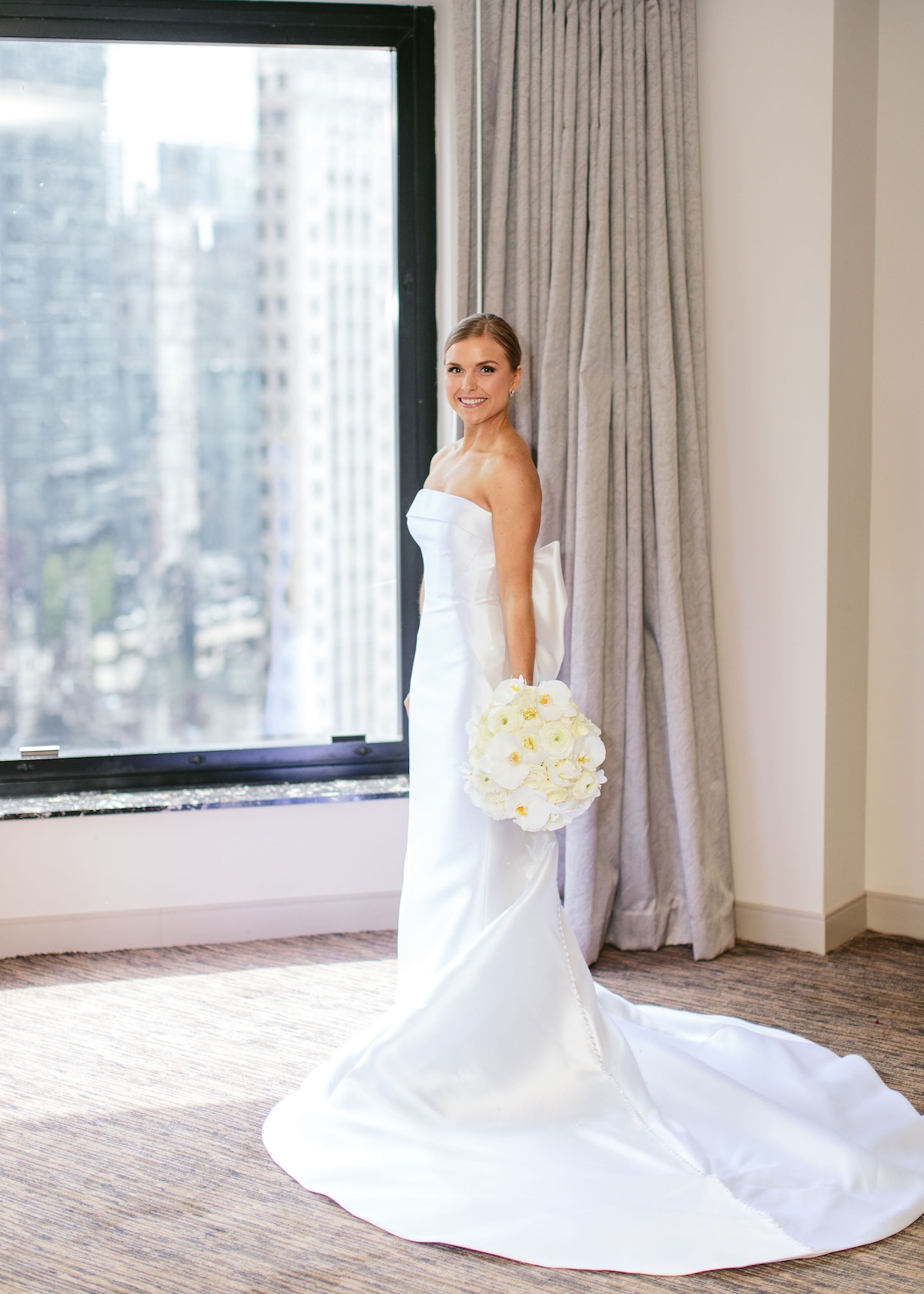 nicodemcreative-mackenziemaxwedding-theadlerplanetariumchicago-185