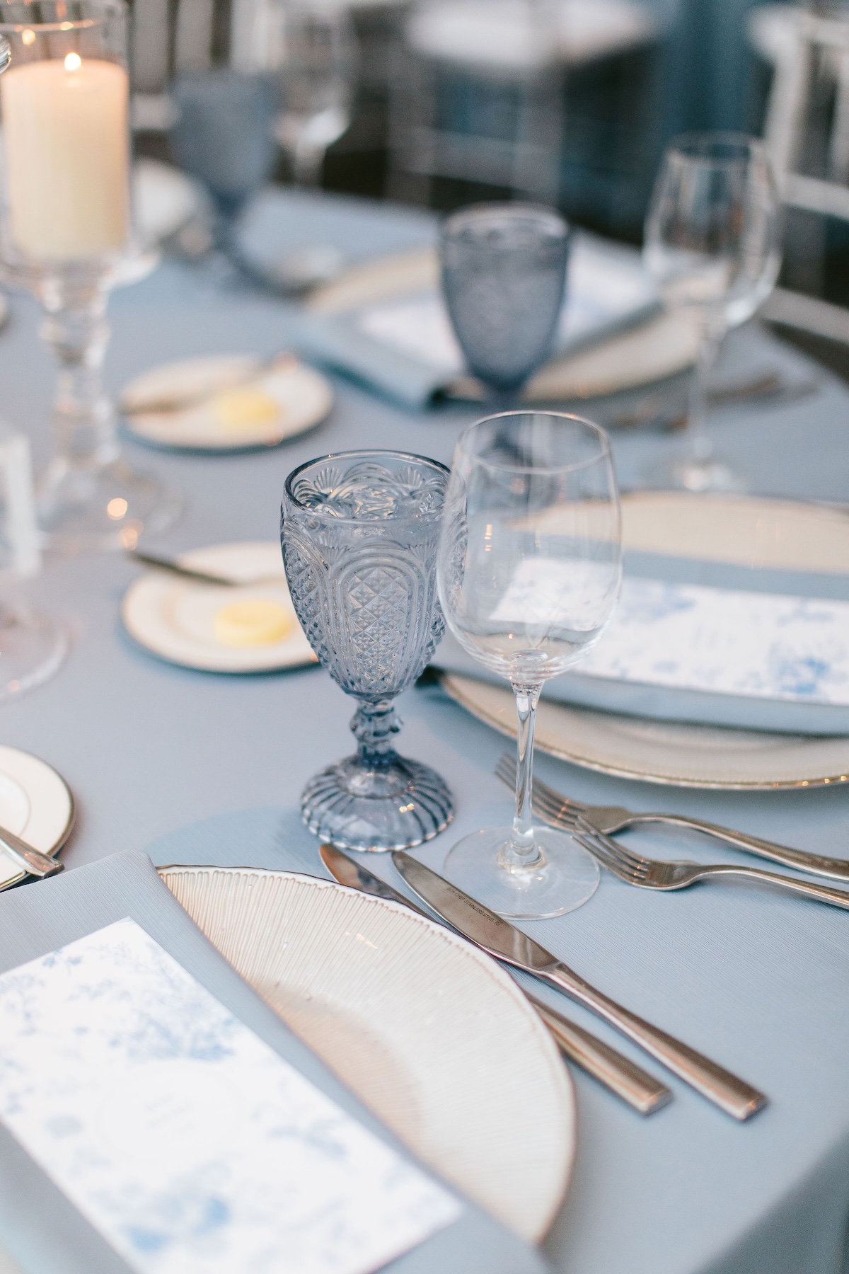 nicodemcreative-mackenziemaxwedding-theadlerplanetariumchicago-756
