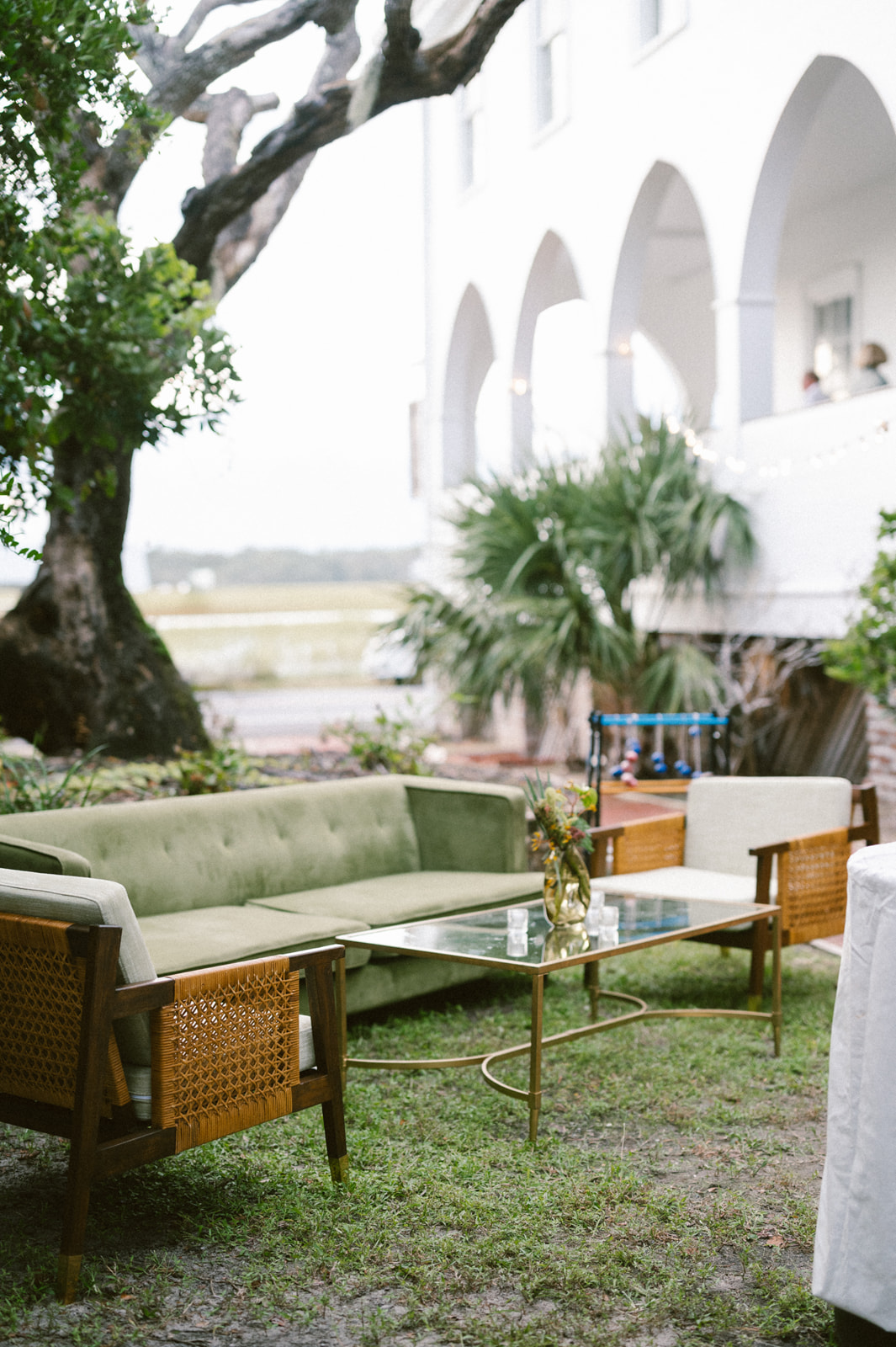 lounge area with vintage furniture