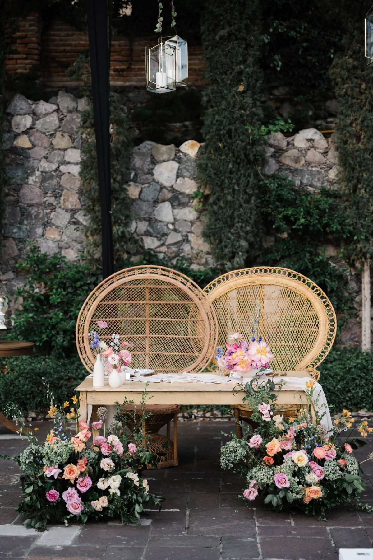 sweetheart table ideas for wedding