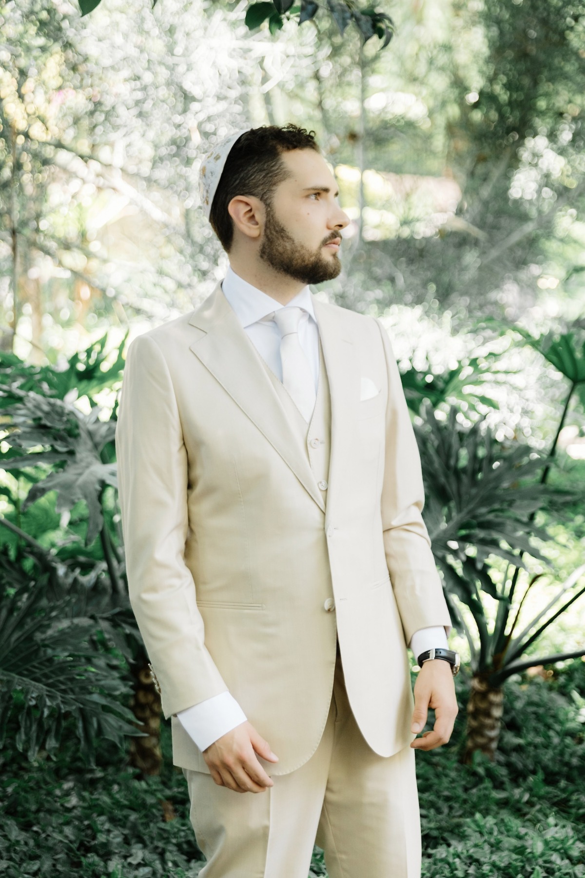 groom photo ideas