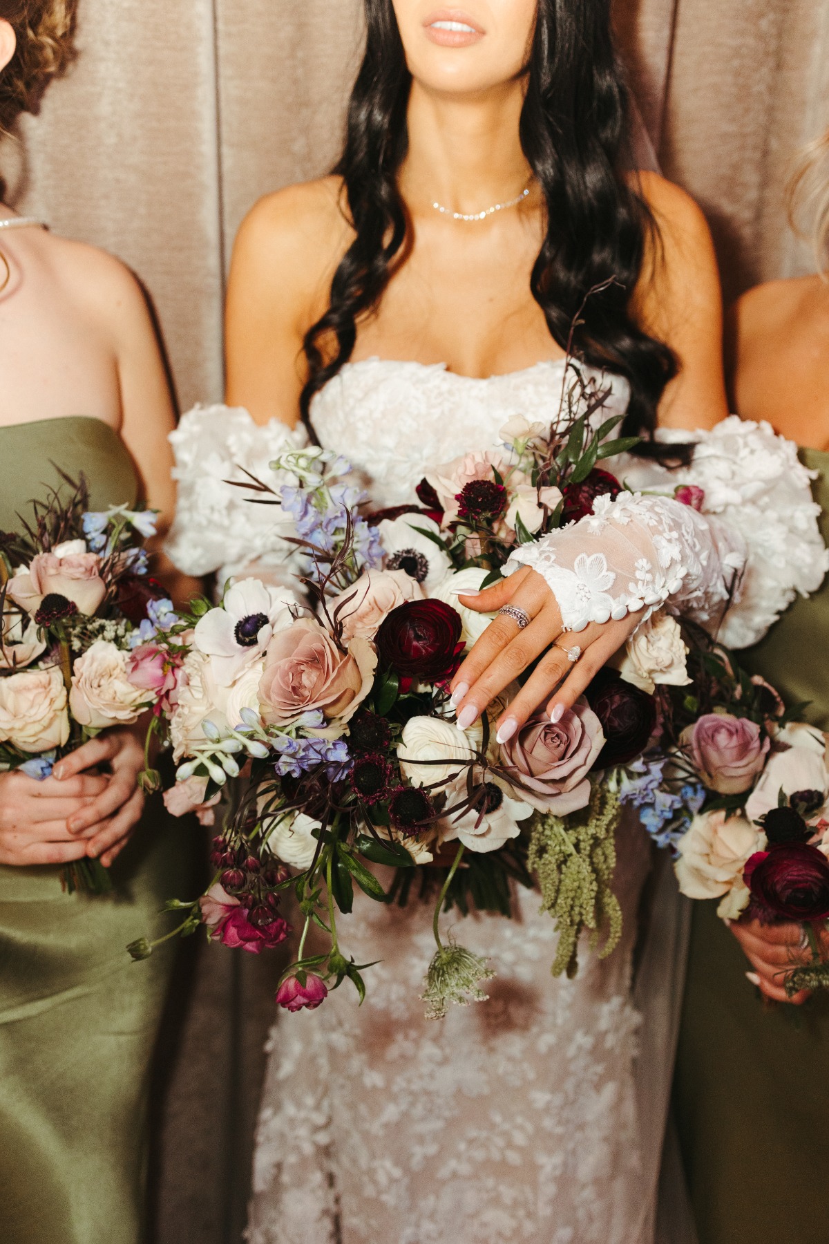 bridal bouquet photo ideas