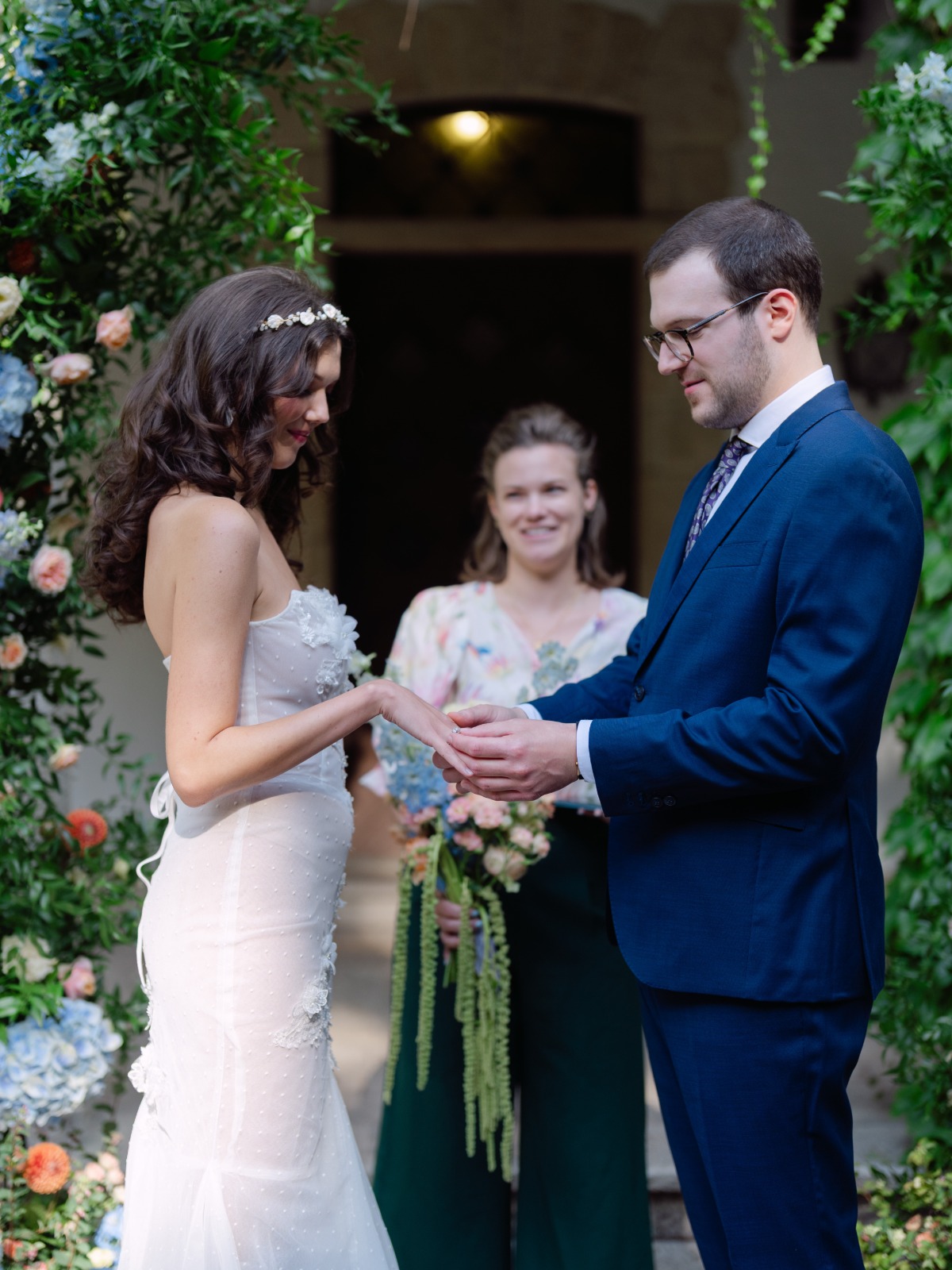156-hang-pham-photography-viragzo-budapest-amber-bride