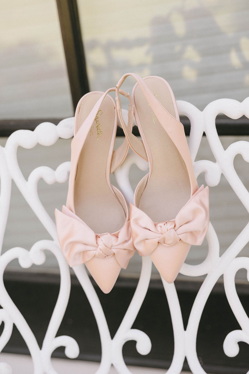 pink wedding shoes with bows