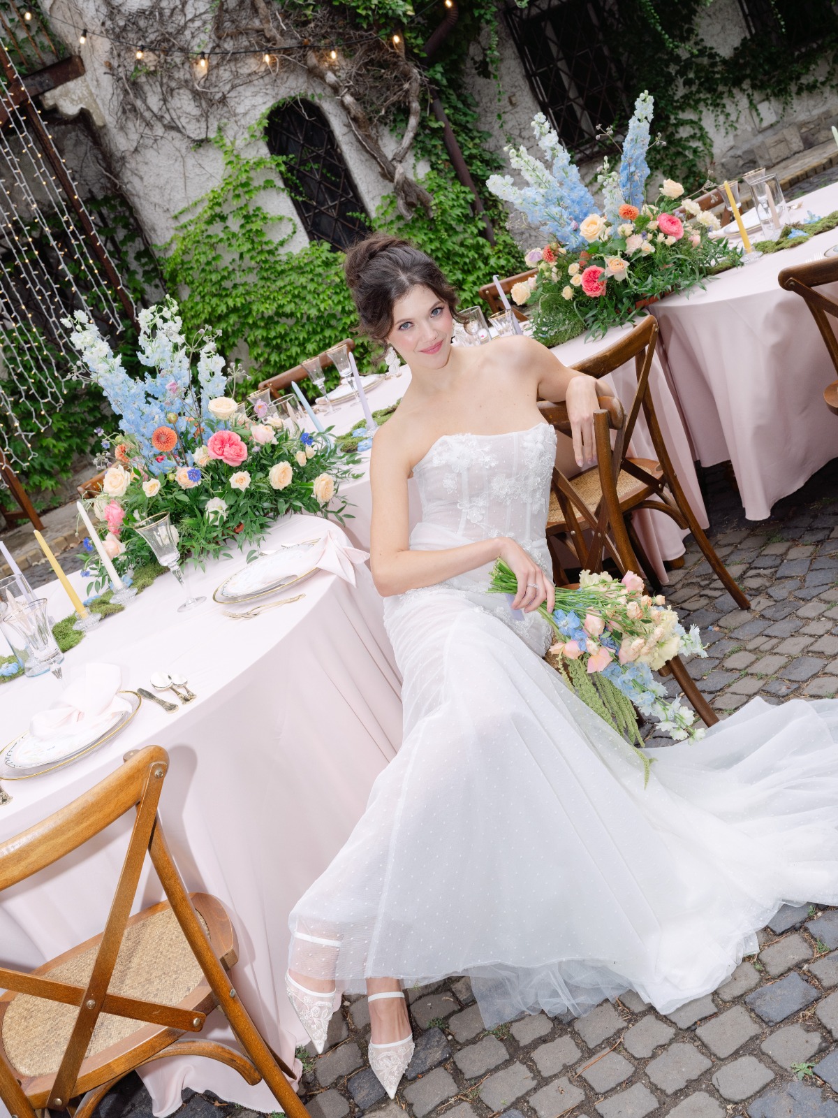 87-hang-pham-photography-viragzo-budapest-amber-bride