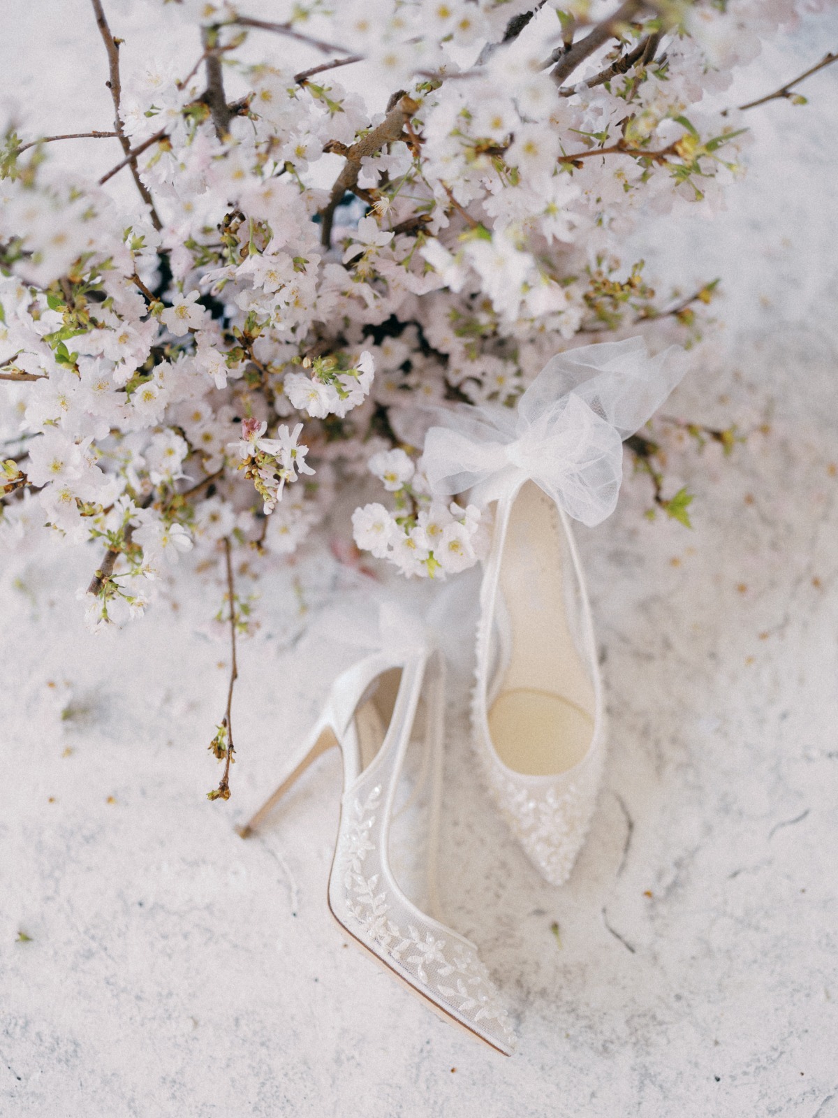 lace bridal shoes
