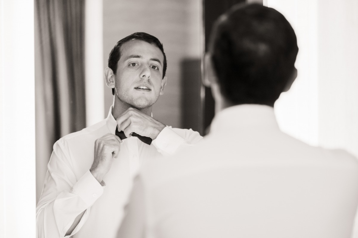 allyshanoellephotography-2025-maddiebrandon-wedding-068bw
