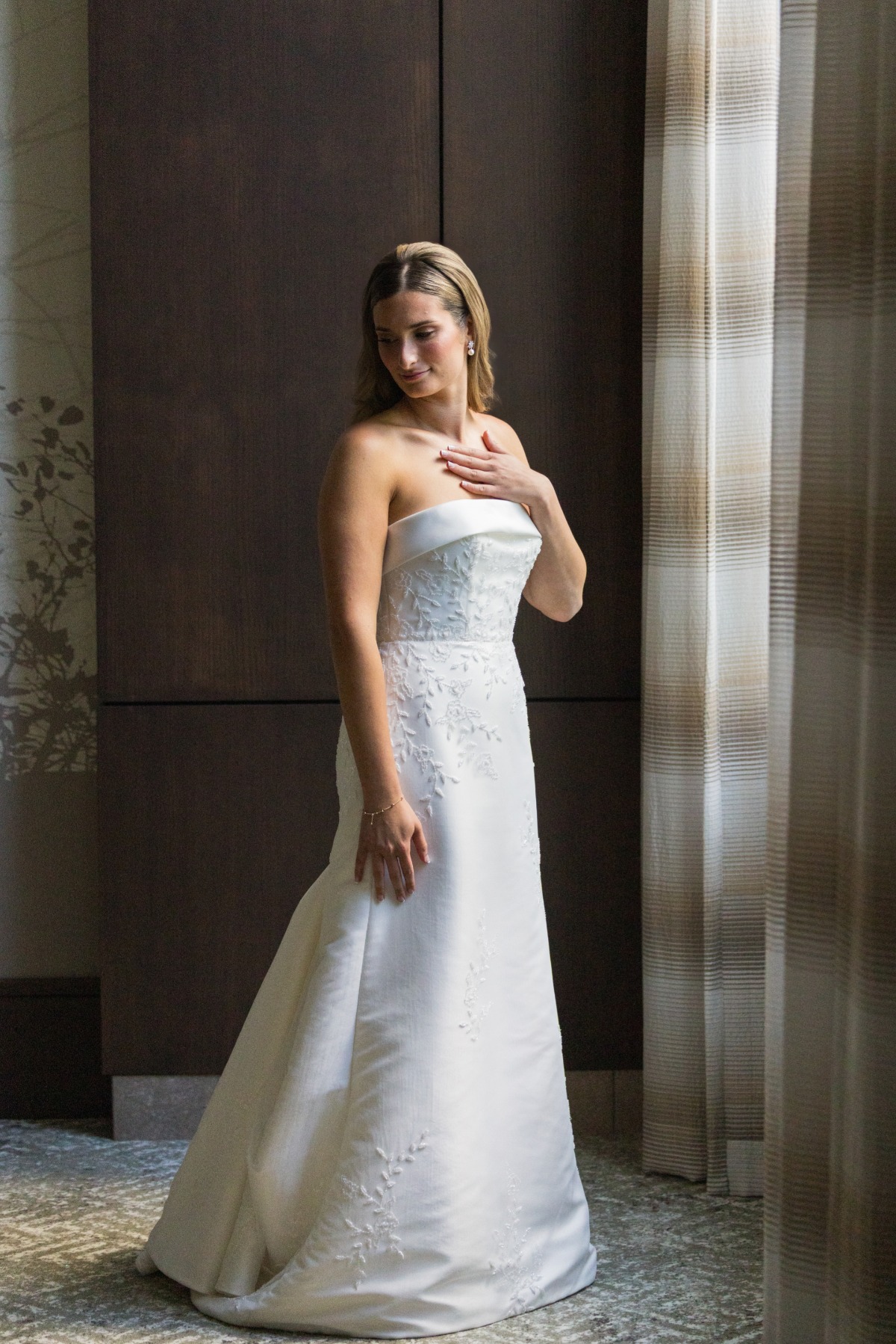 timeless wedding dress ideas