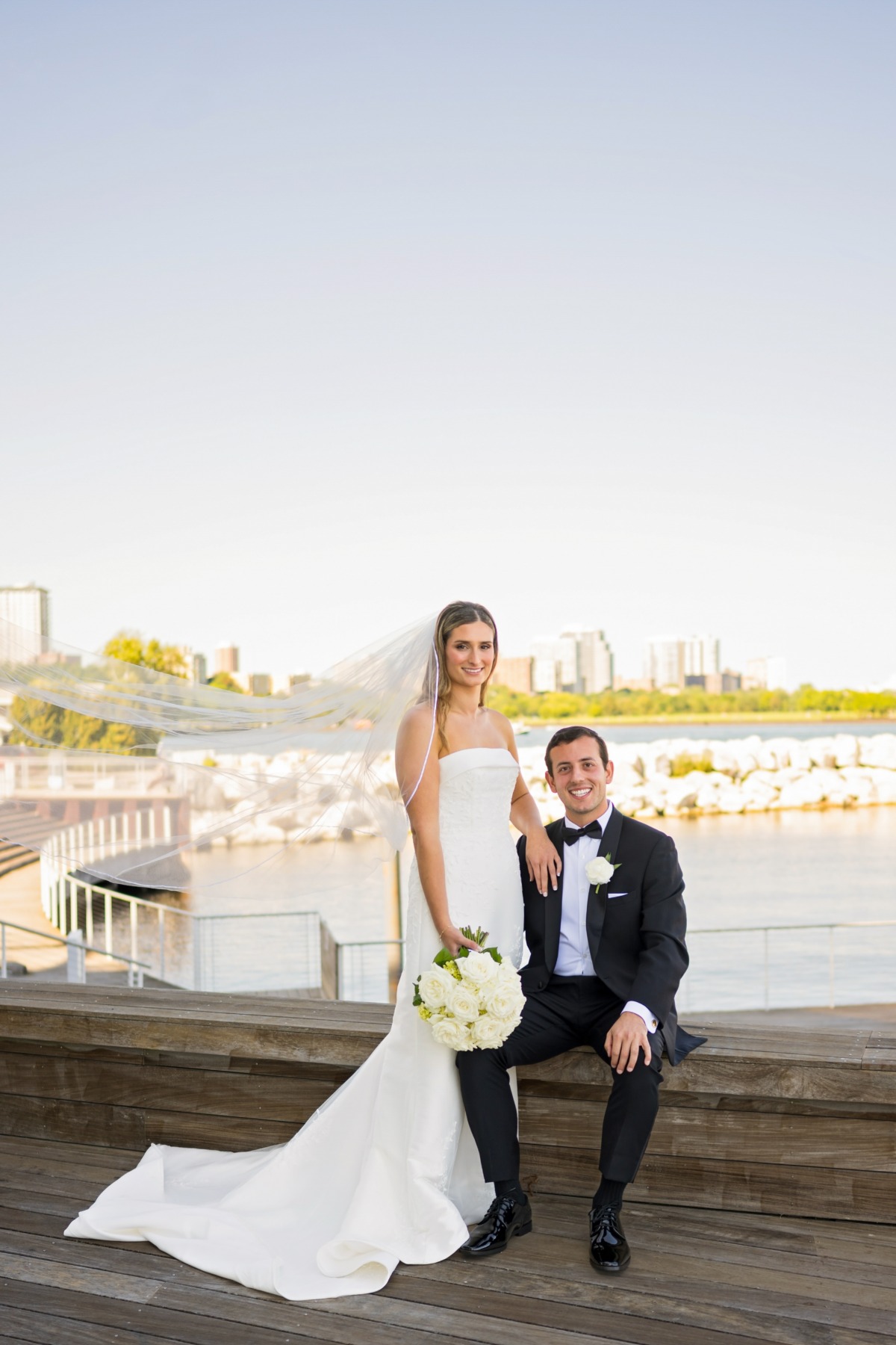 lakeside wedding in milwaukee