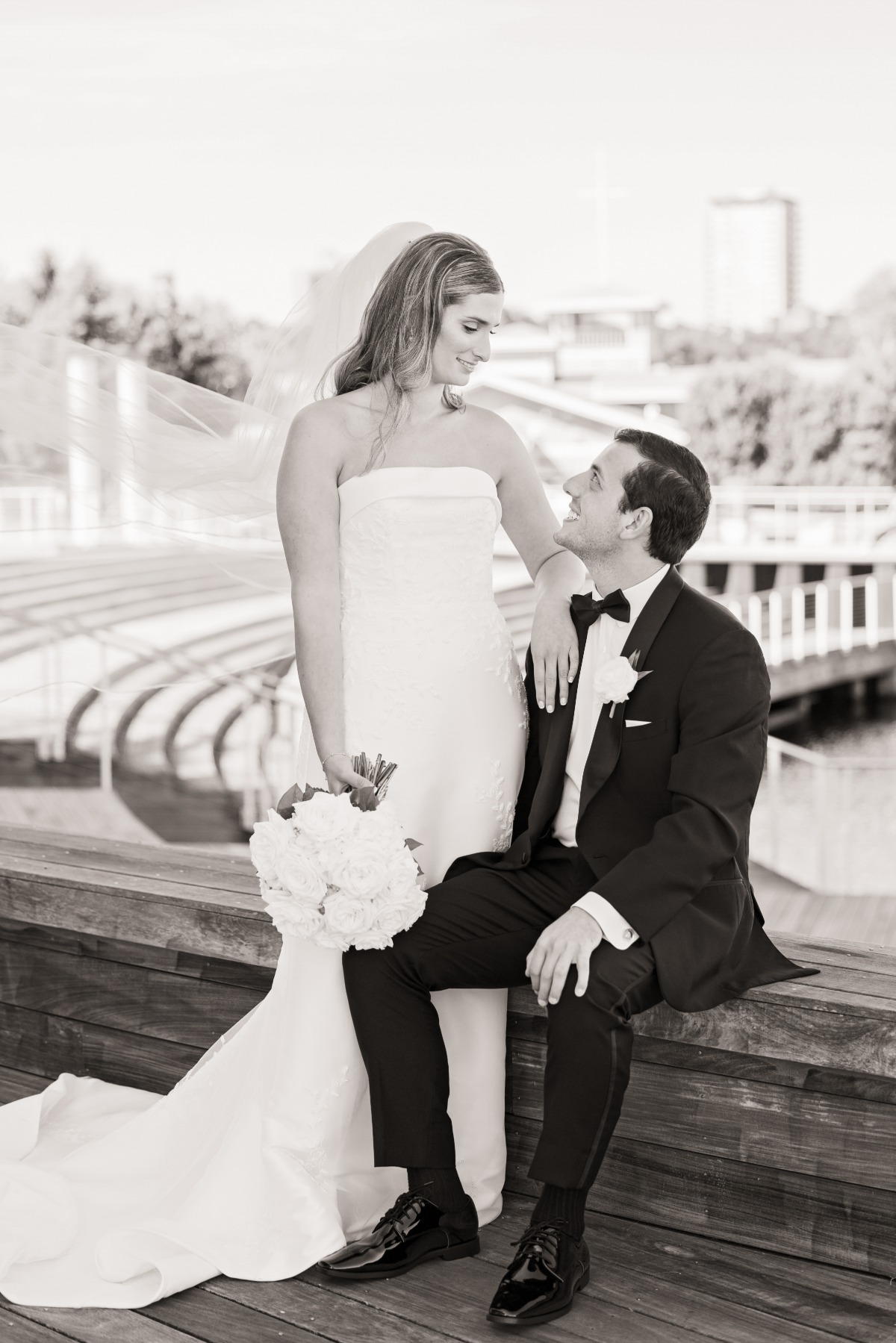 allyshanoellephotography-2025-maddiebrandon-wedding-229bw