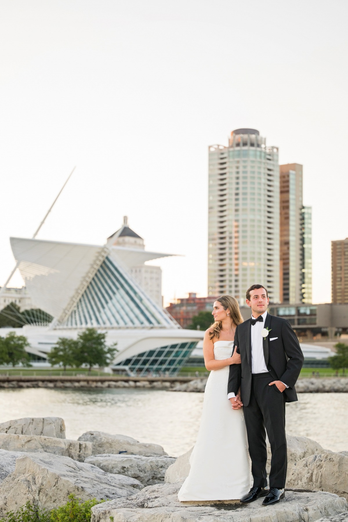 indoor outdoor wedding venue in milwaukee