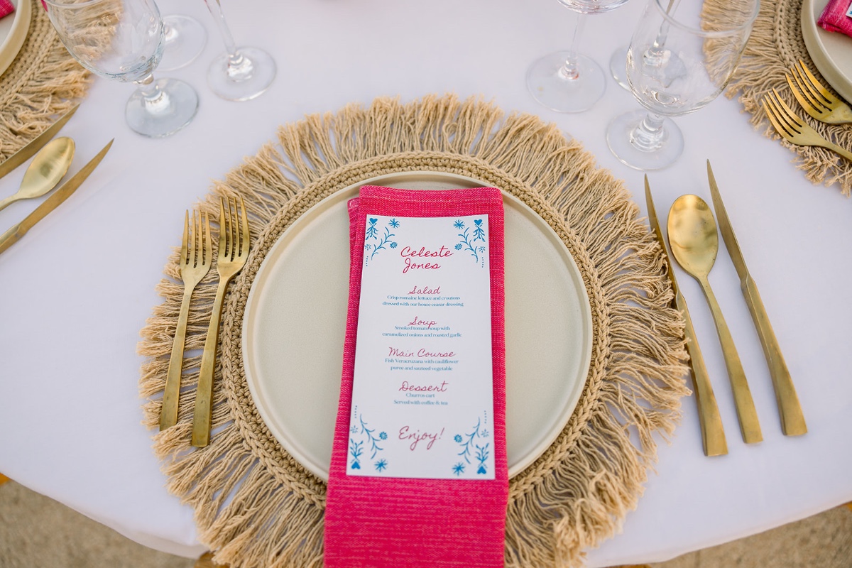 tropical wedding tablescape ideas