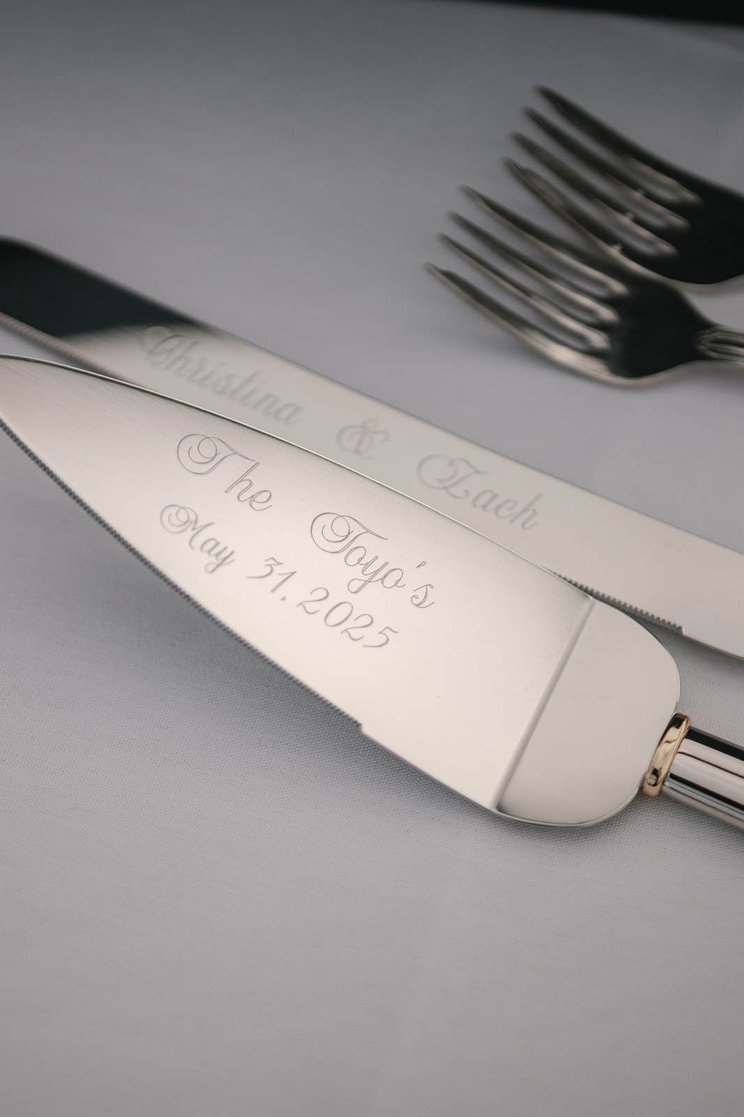 custom engraved cake serving set