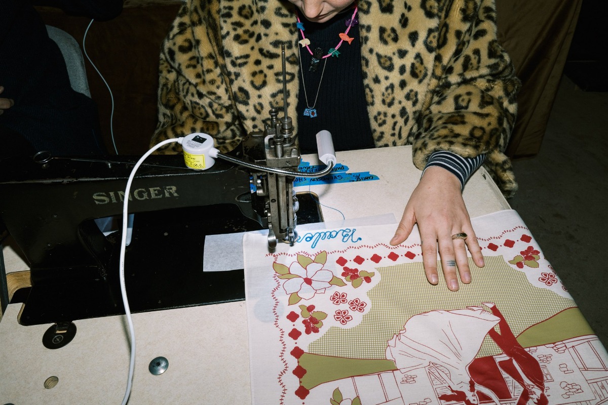 live embroidery at wedding
