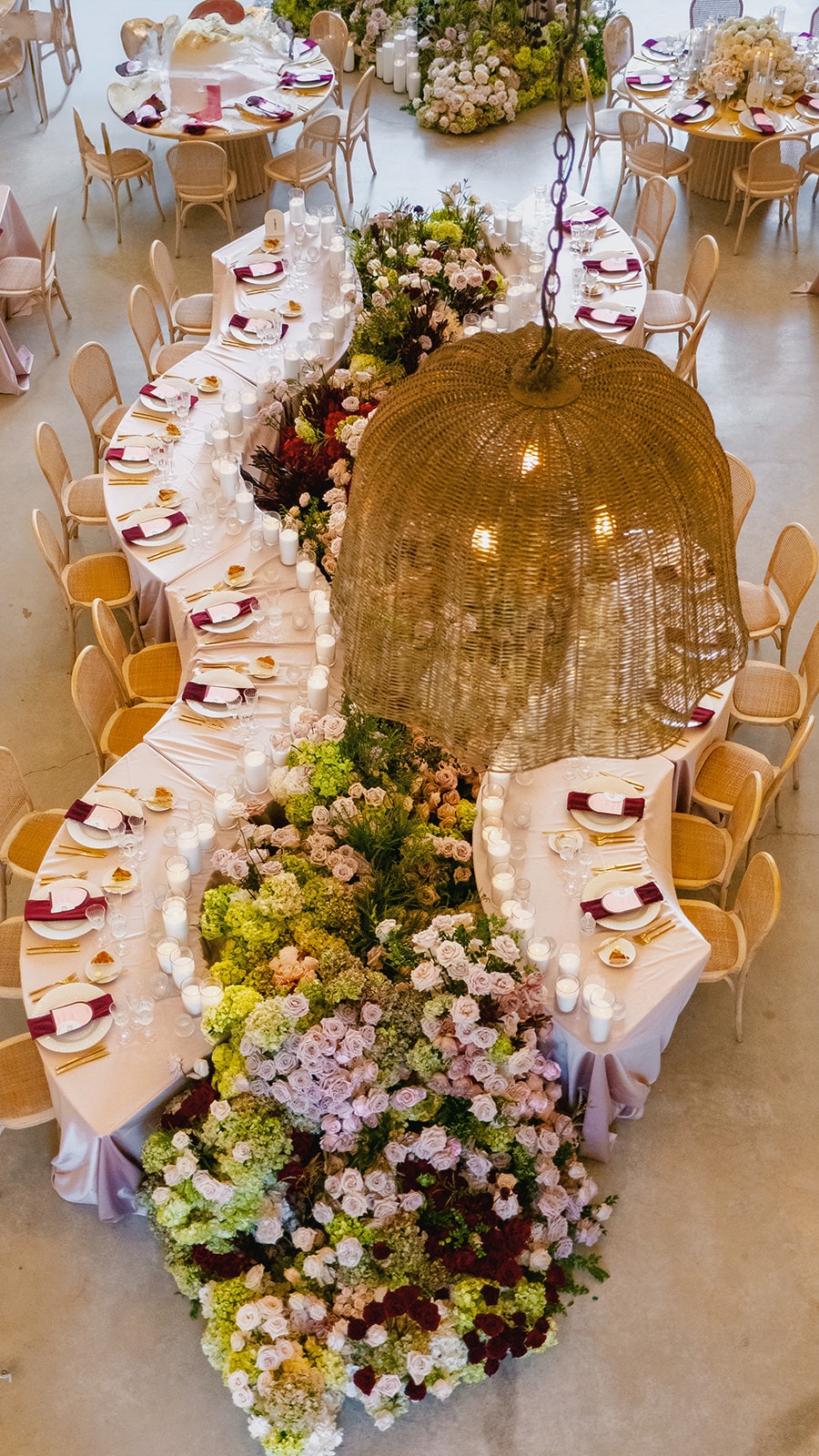 serpent table layout for wedding
