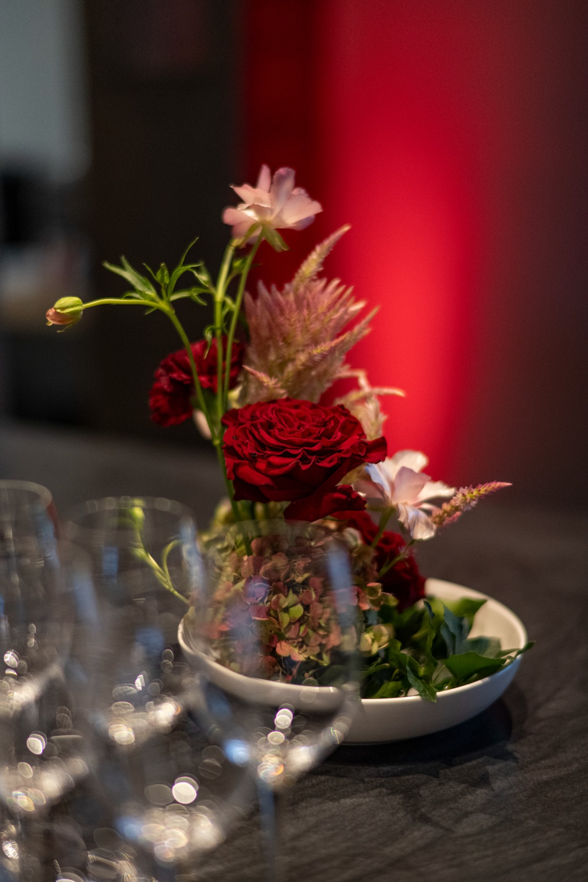 ikebana flower arrangement for wedding