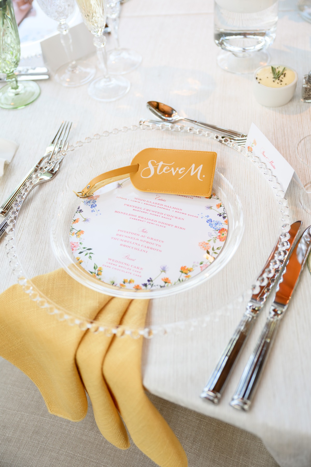 cool place card ideas for wedding