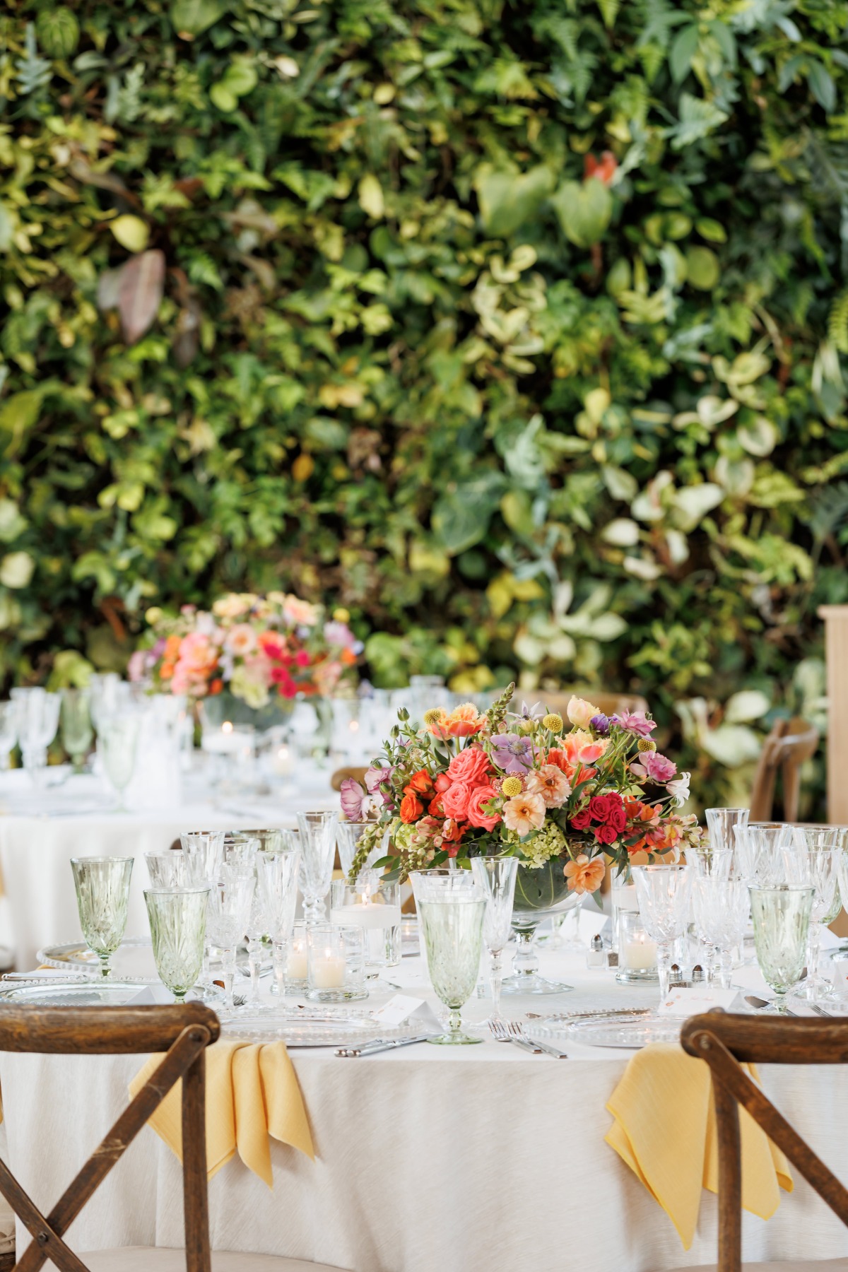 vibrant wedding centerpieces 