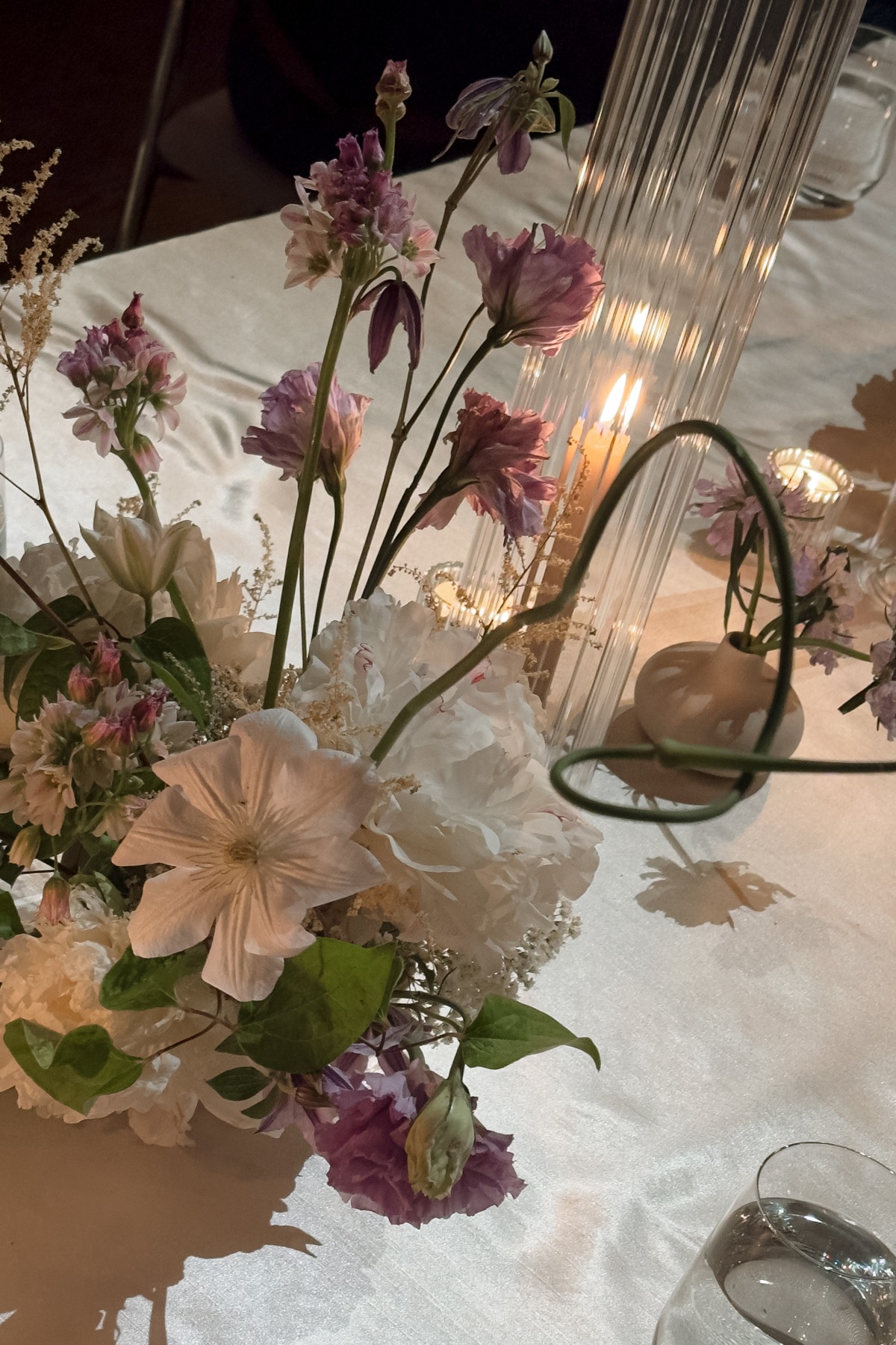 wildflower wedding florals