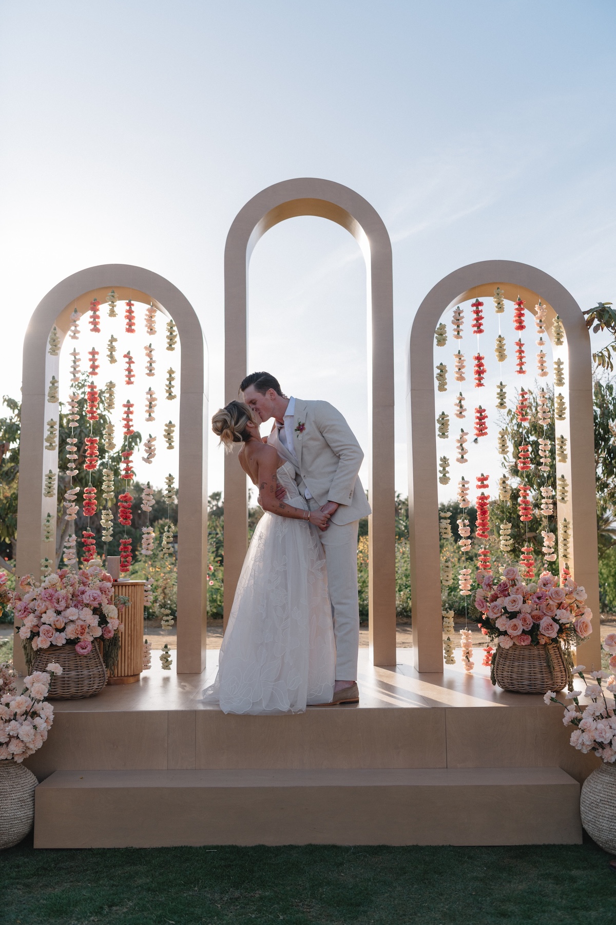 hanging floral ideas for wedding ceremony