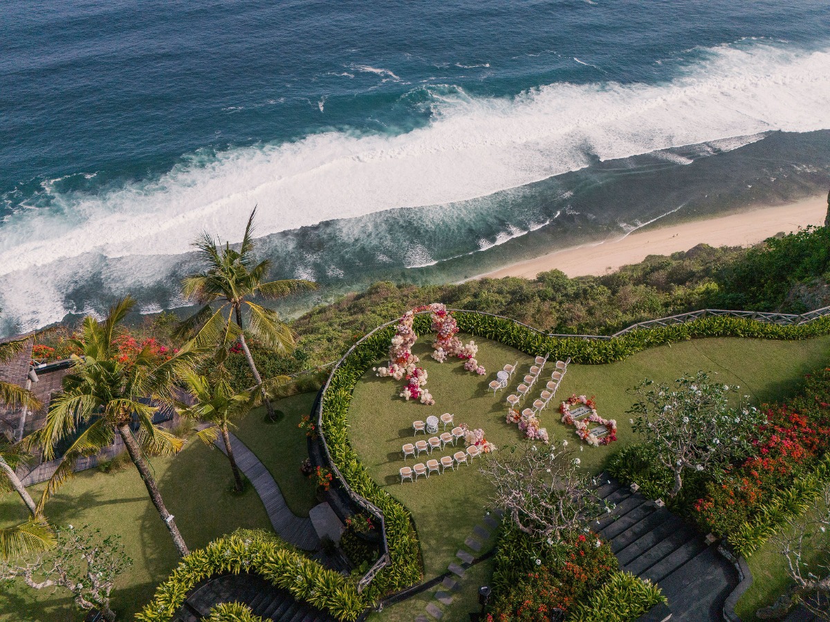 Bali resort wedding