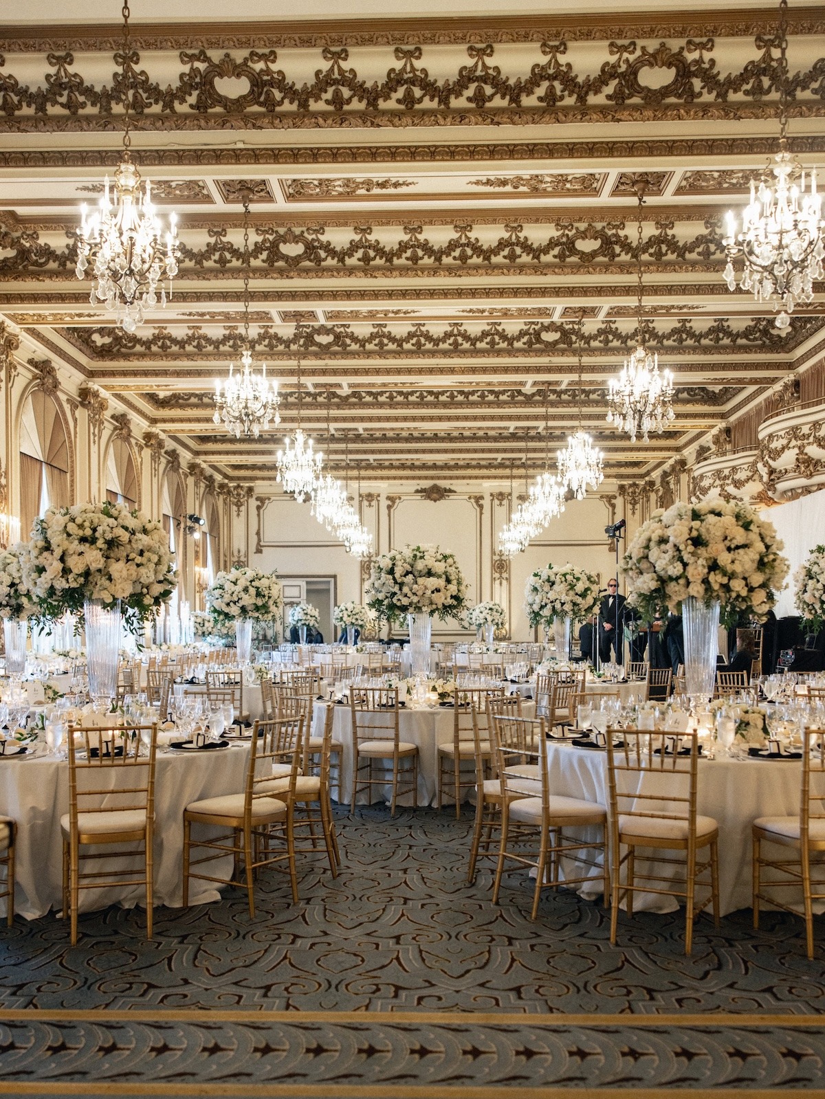 white and gold luxury wedding reception