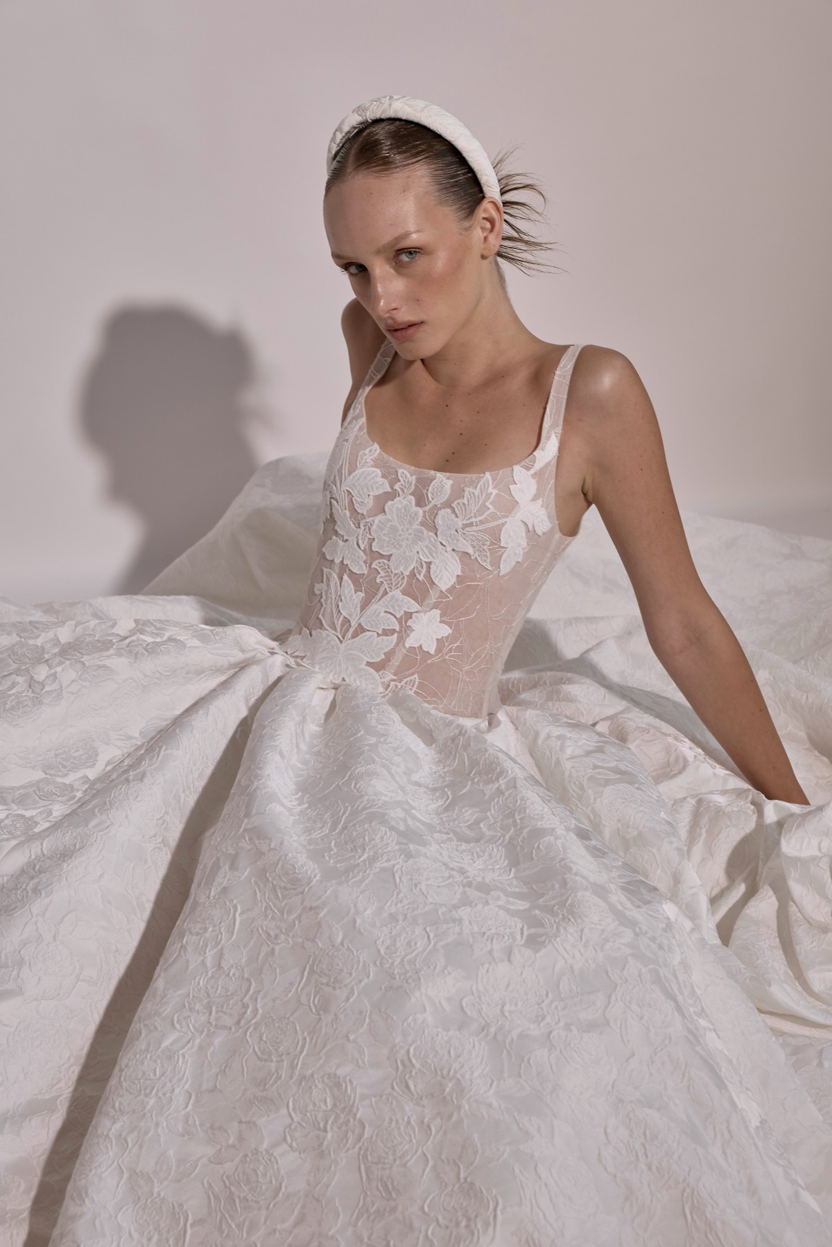 serina-the-magnificent-seven-aw2026-mirazwillinger-54