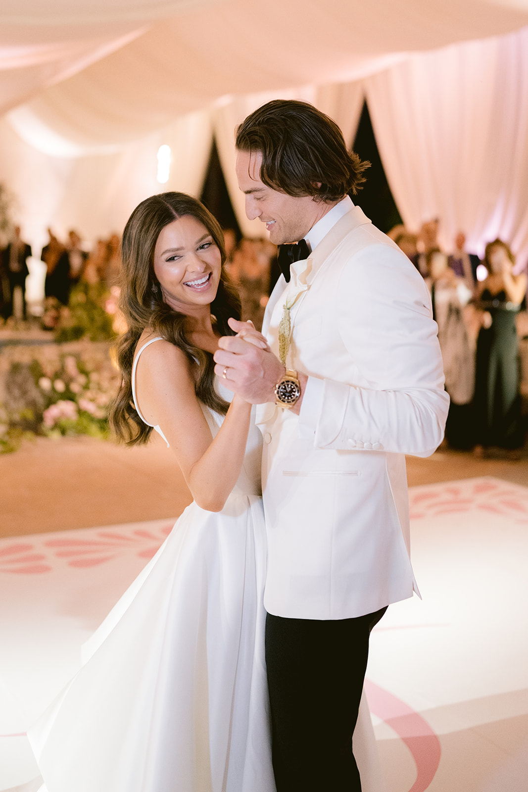 first dance photo ideas for wedding