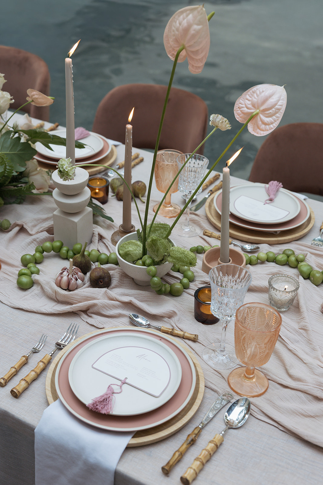 modern pastel tablescape ideas
