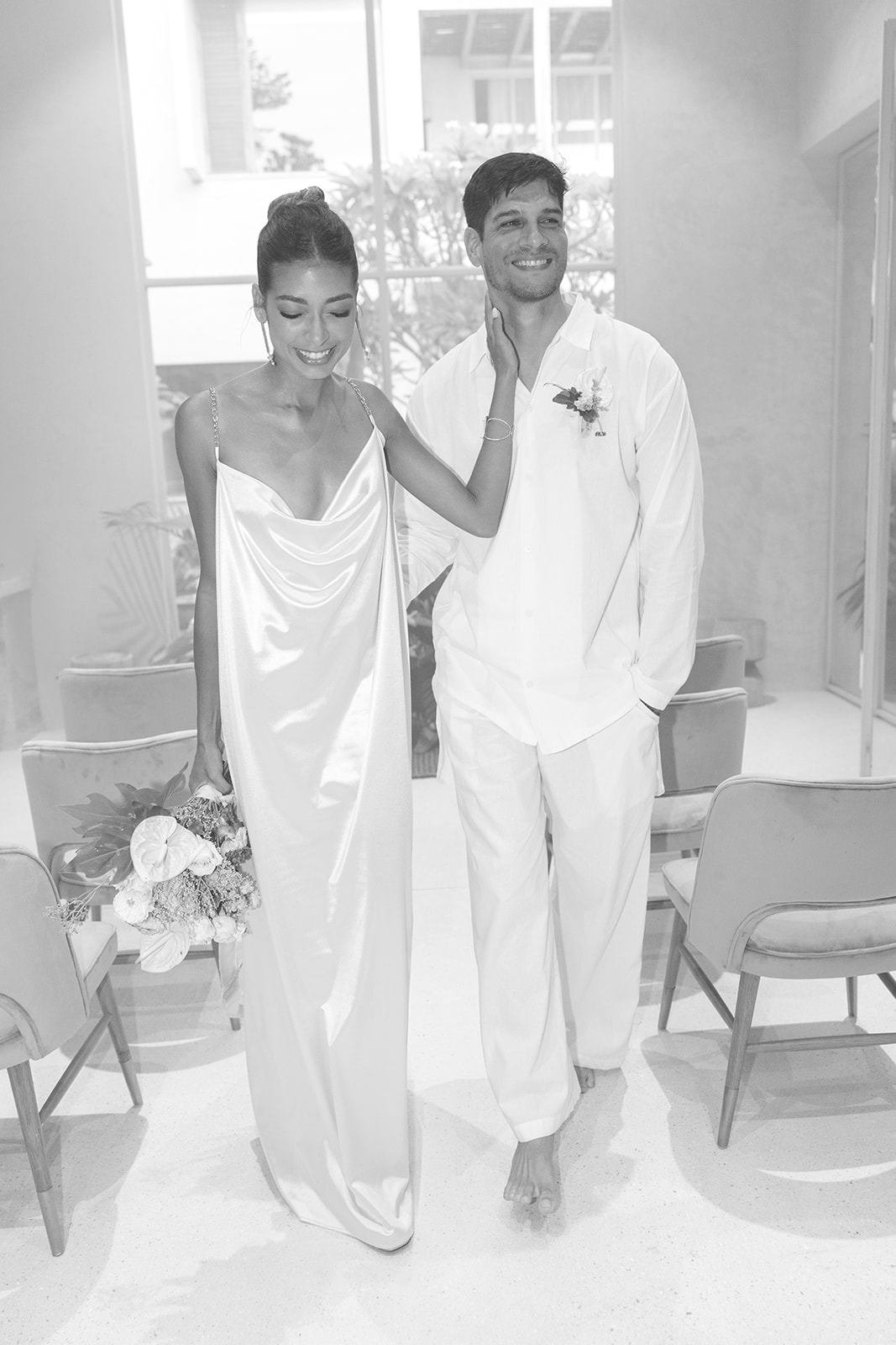 simple and chic wedding look