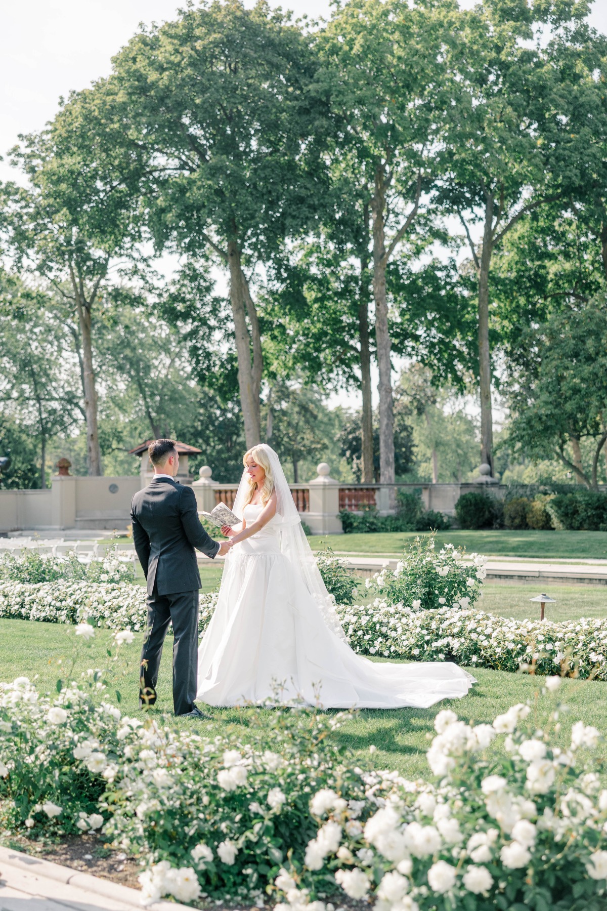 ideas on where to have a garden wedding ceremony