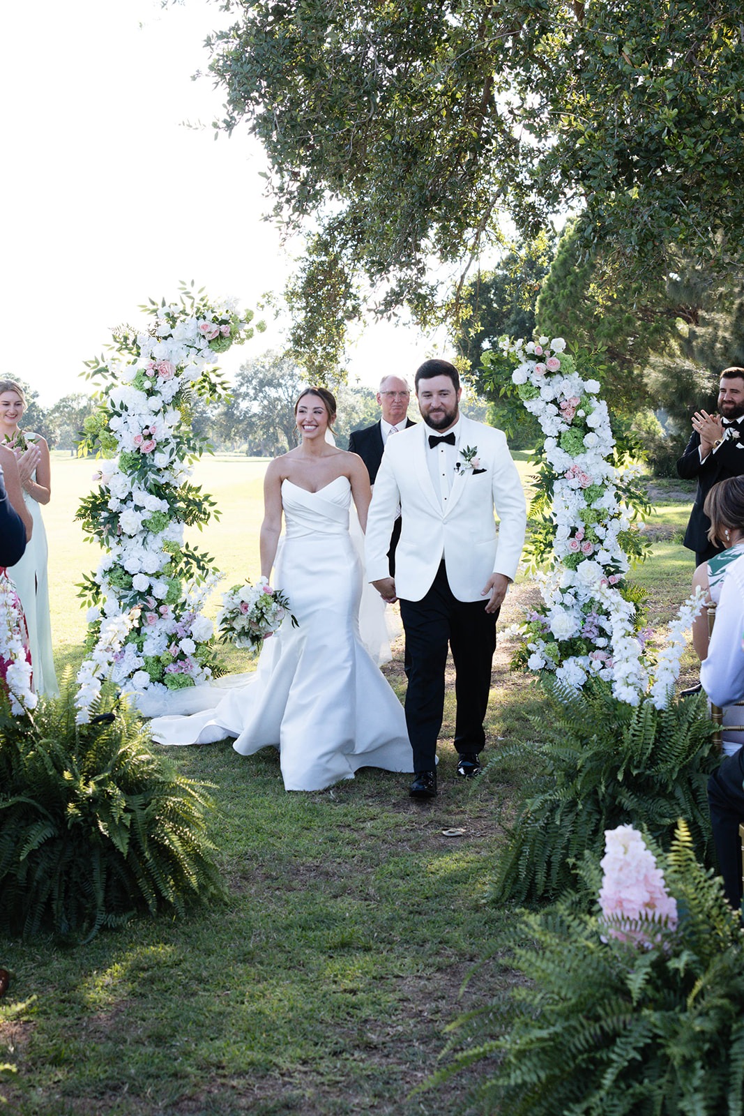 pink and white wedding ceremony ideas