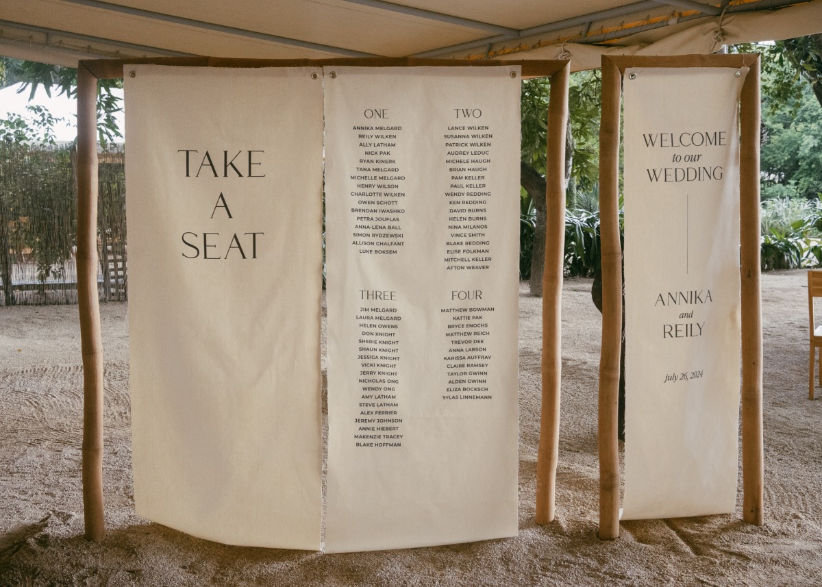 linen seating chart